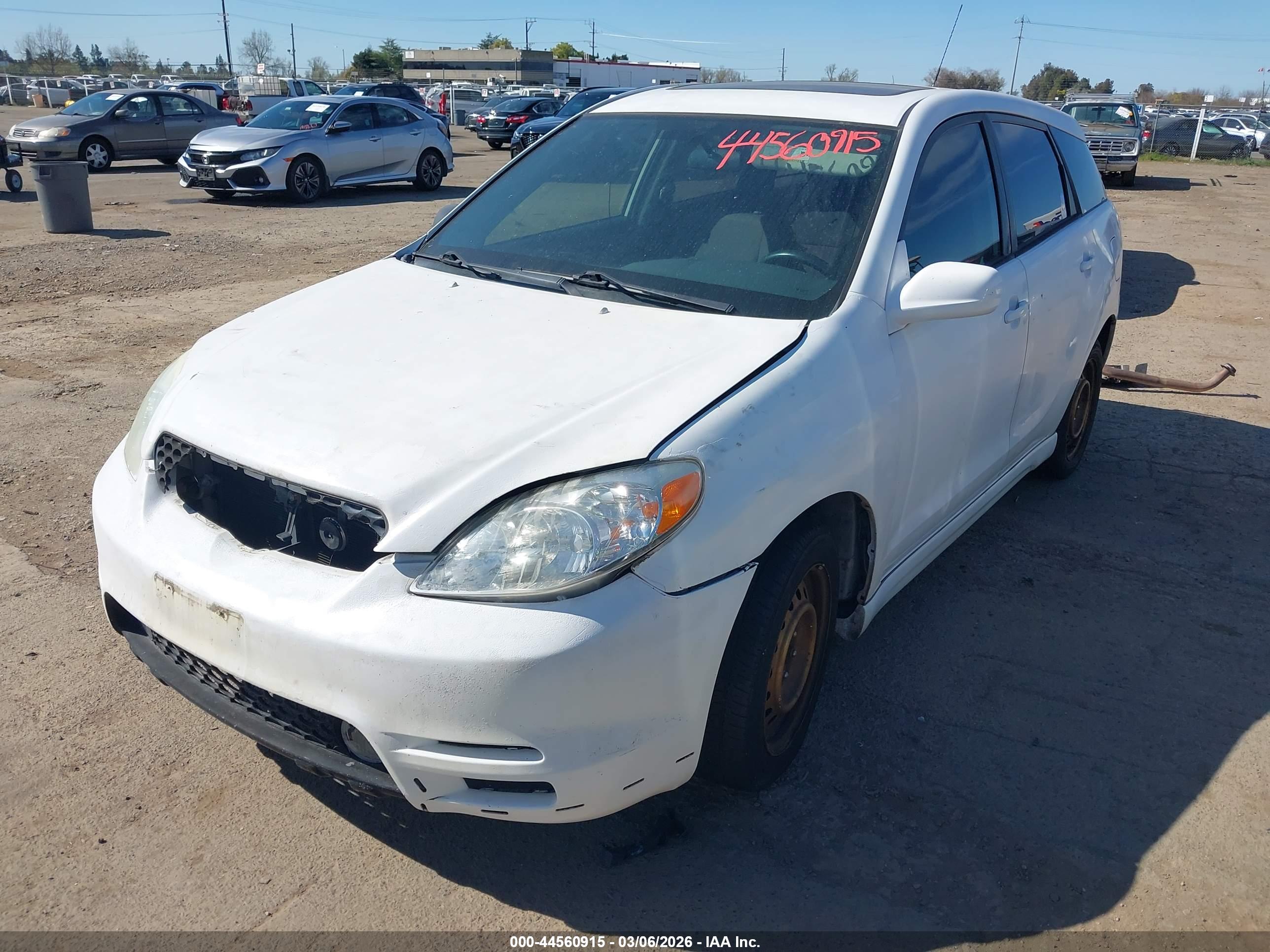 TOYOTA MATRIX image 2