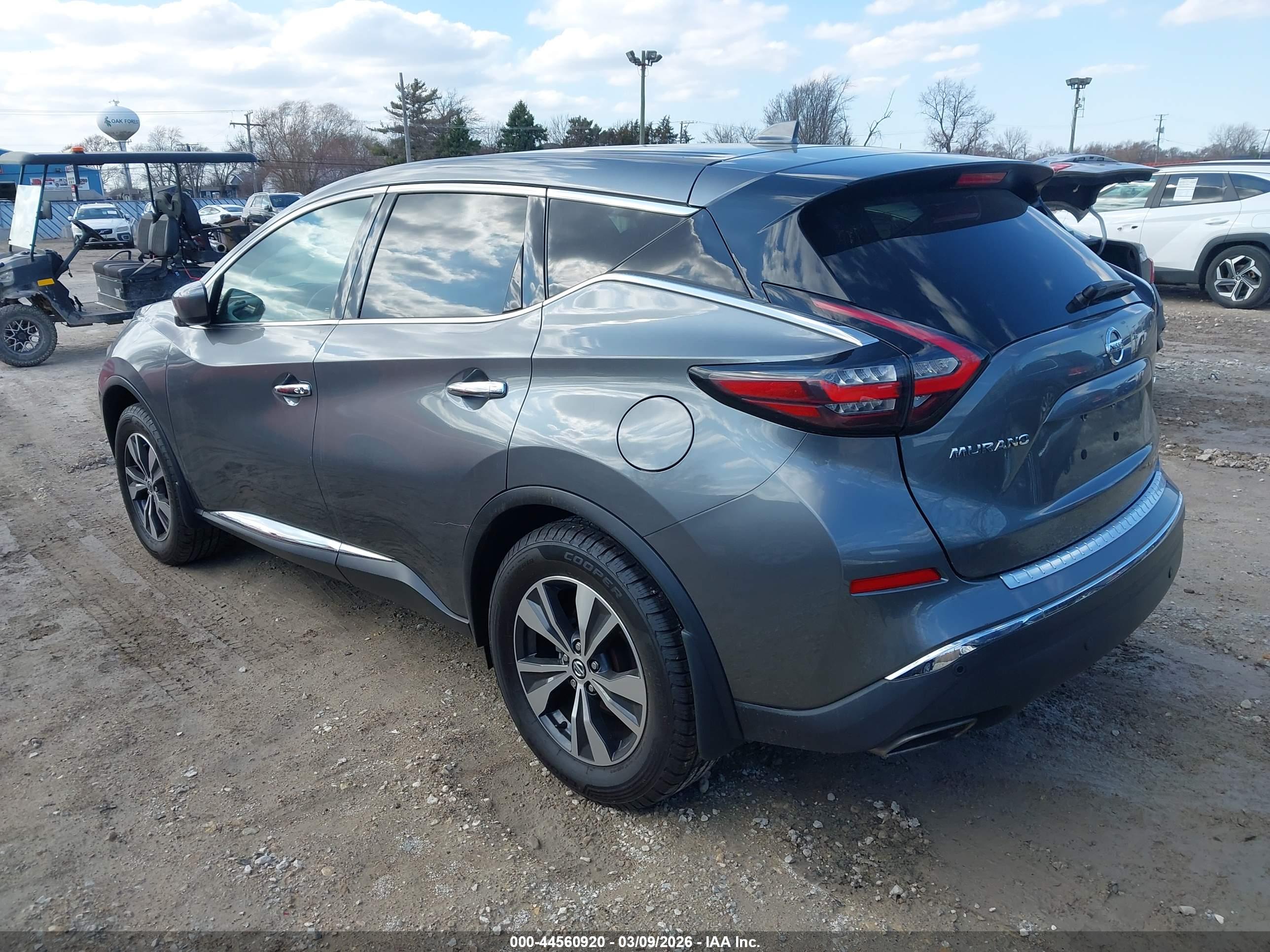 NISSAN MURANO image 3