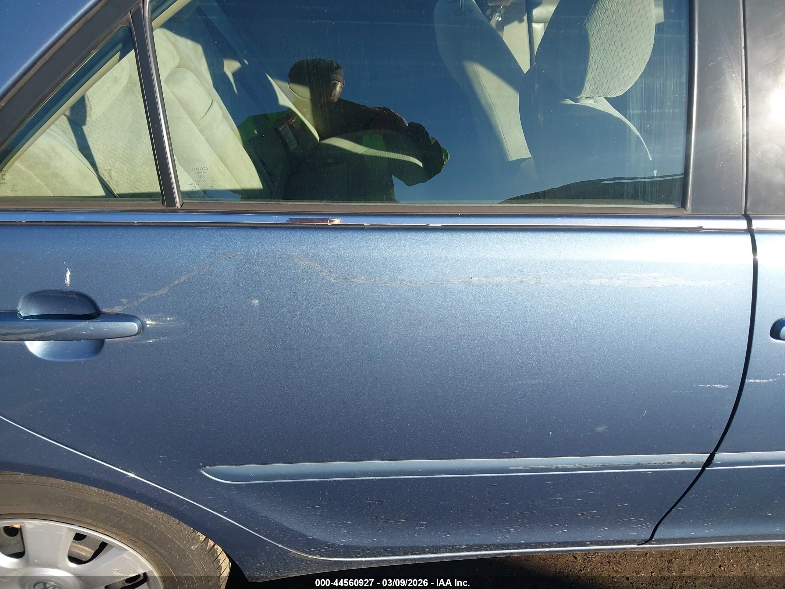 TOYOTA CAMRY image 6
