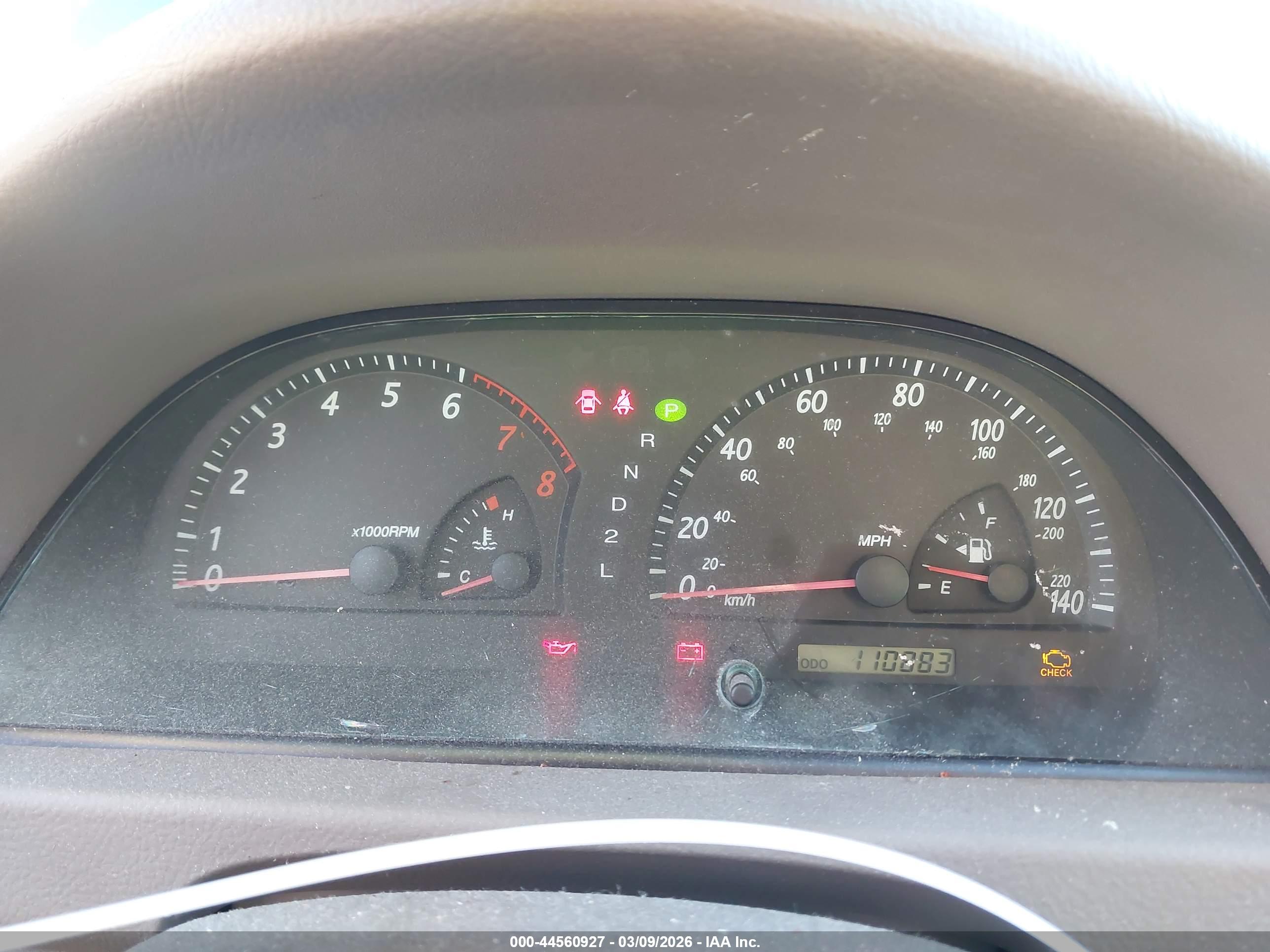 TOYOTA CAMRY image 7