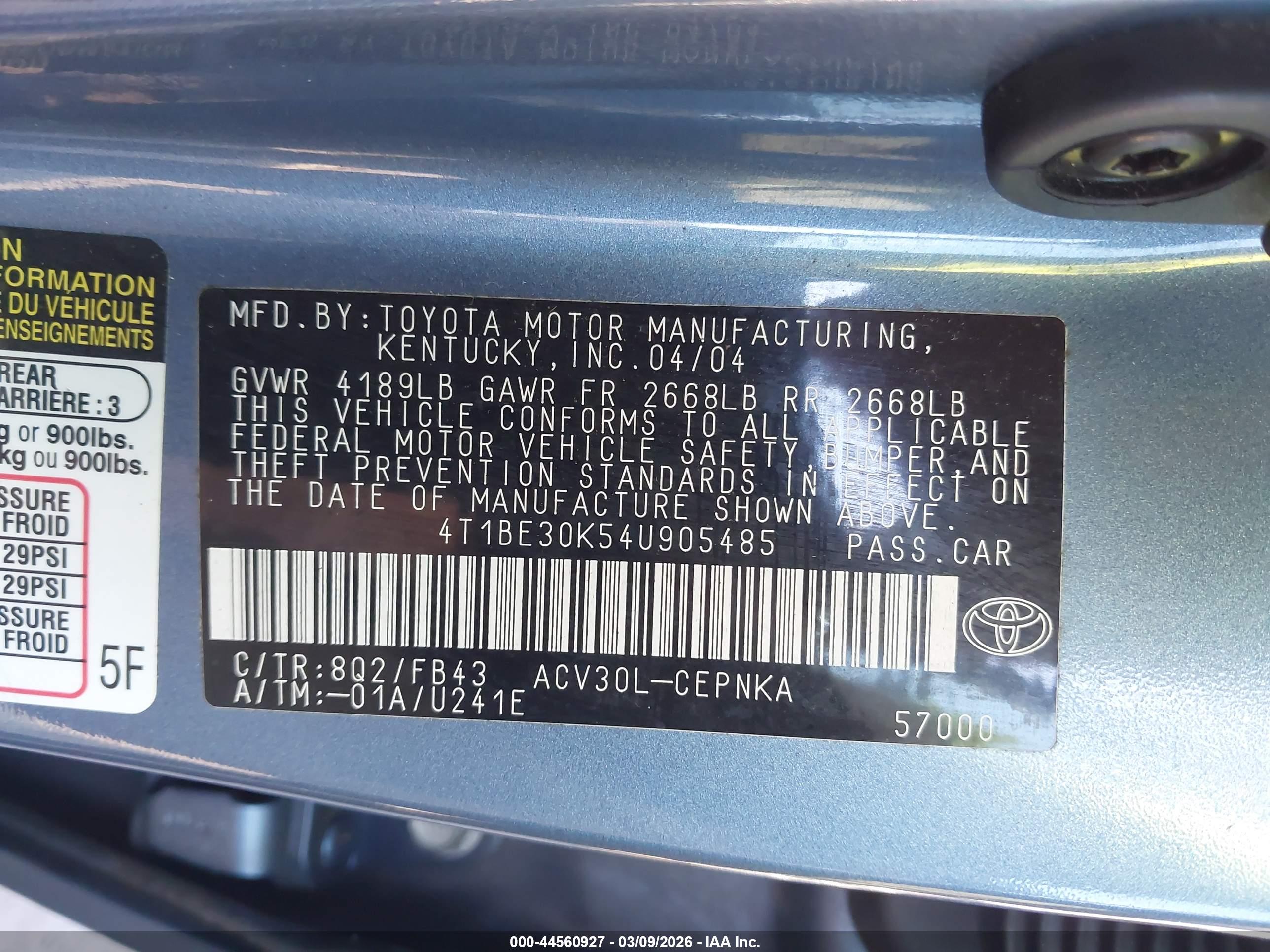 TOYOTA CAMRY image 9