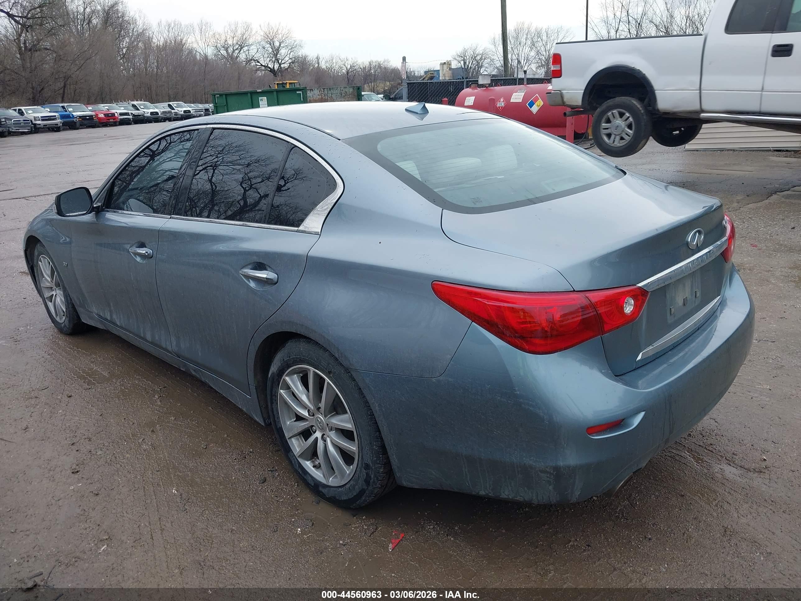 INFINITI Q50 image 3