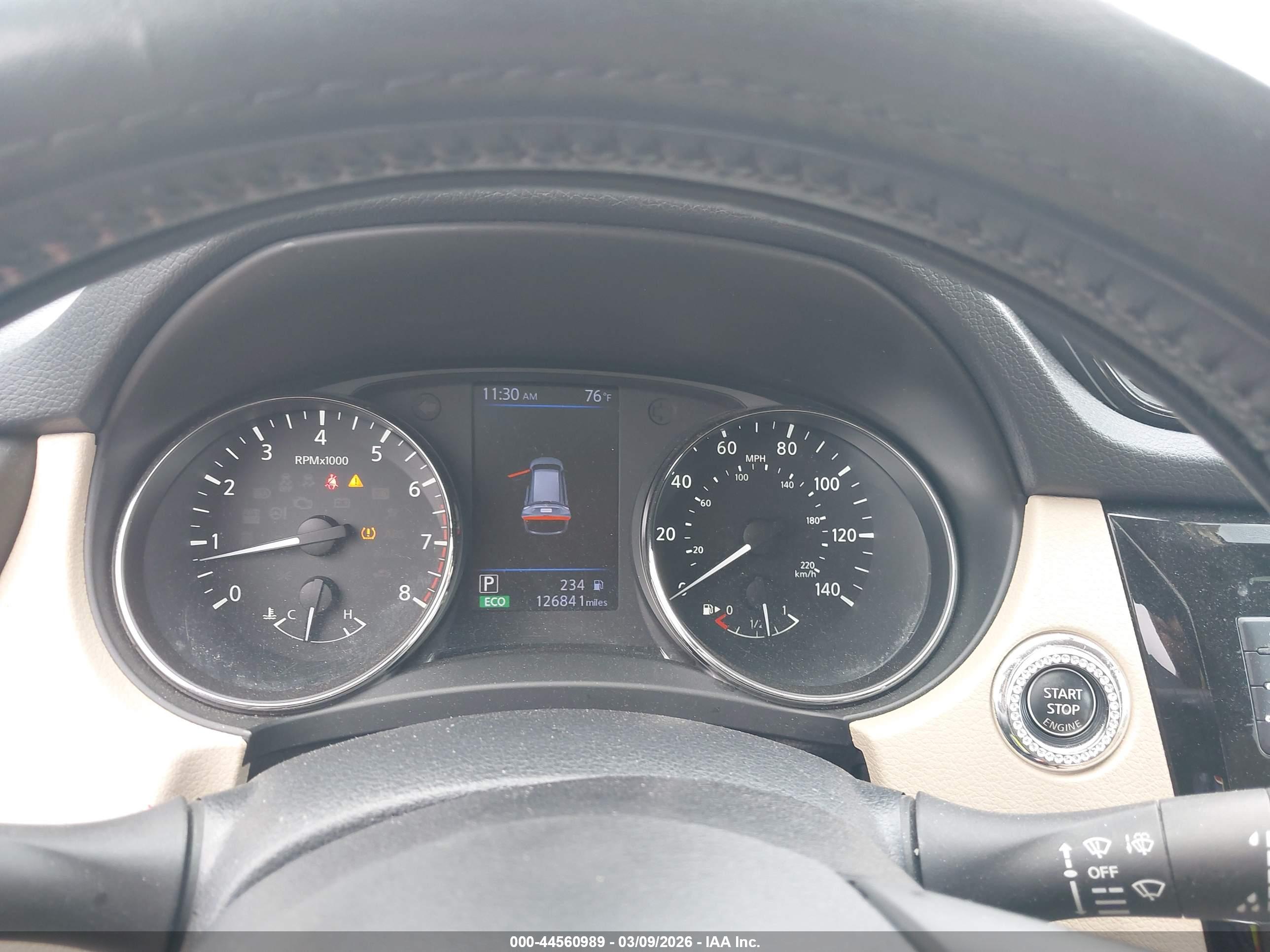 NISSAN ROGUE image 7
