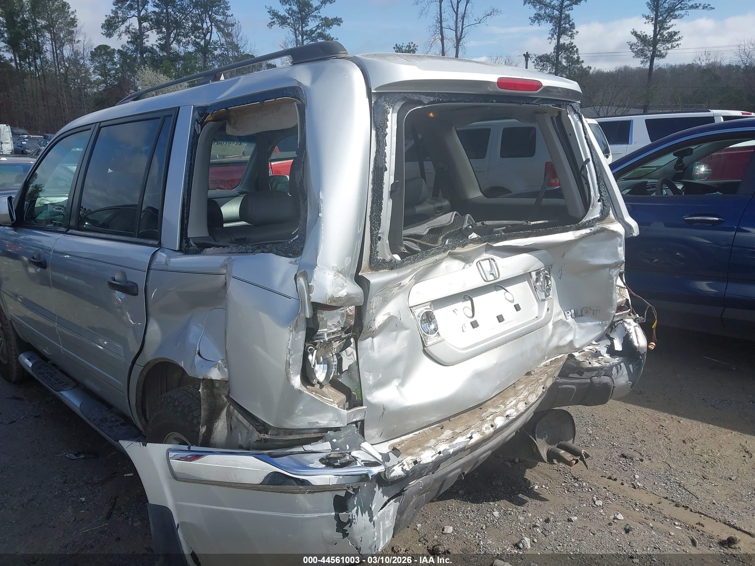 HONDA PILOT image 6
