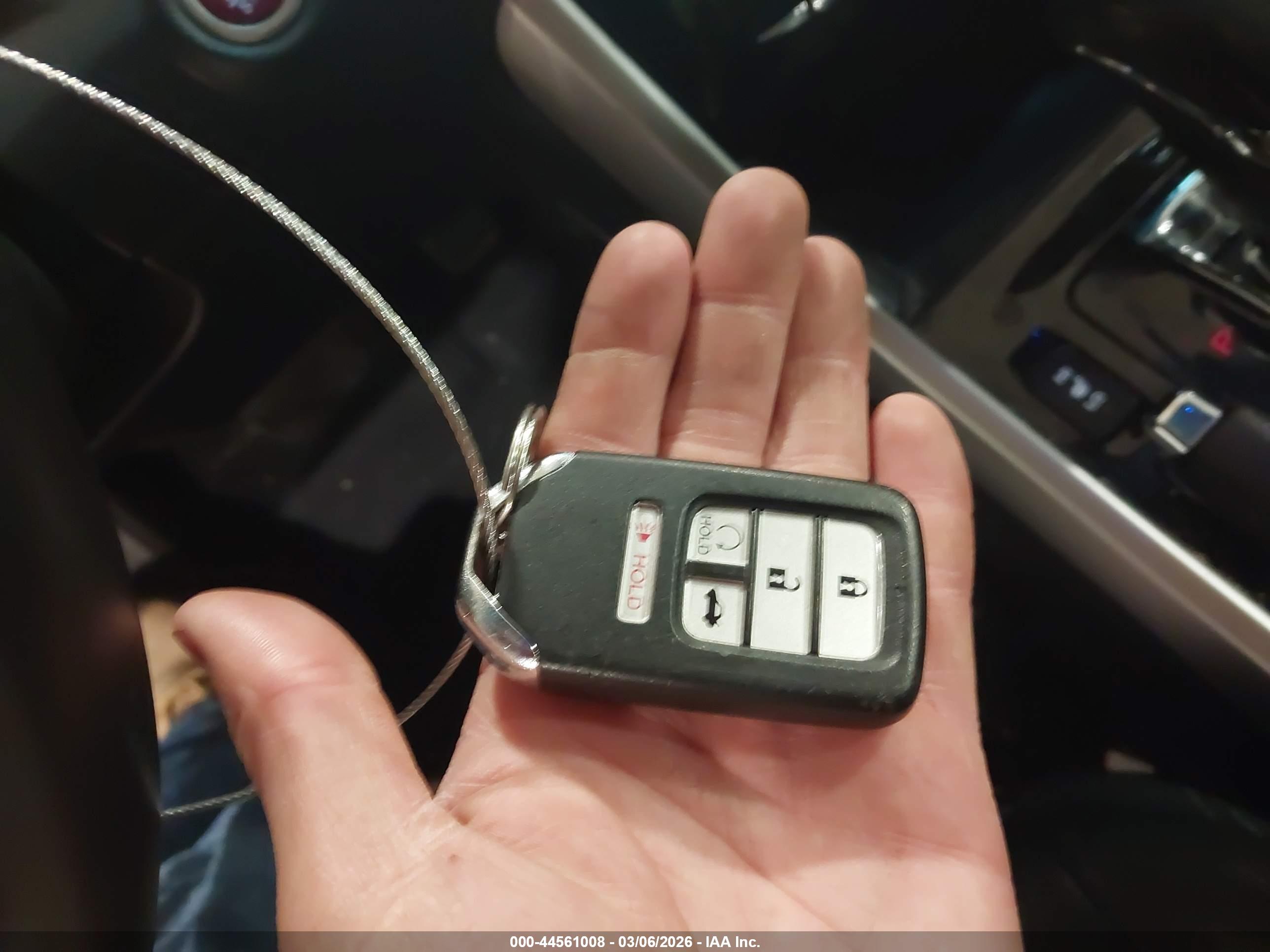 HONDA ACCORD image 11