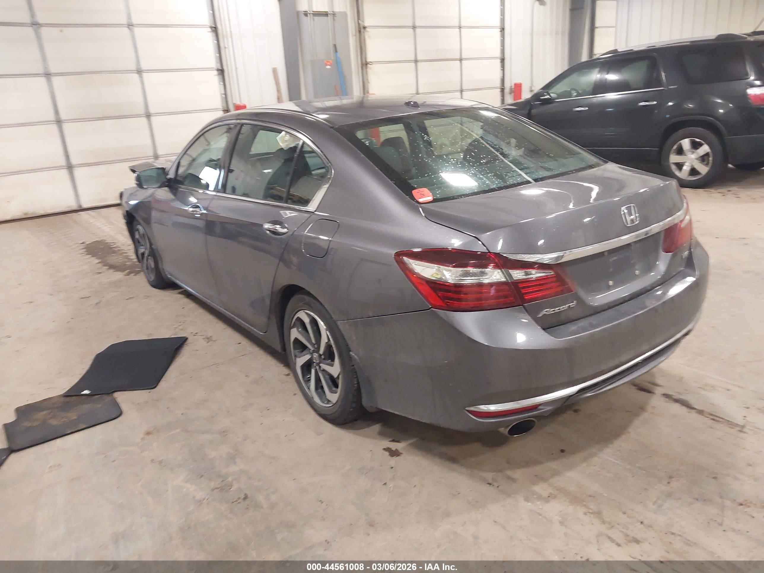 HONDA ACCORD image 3