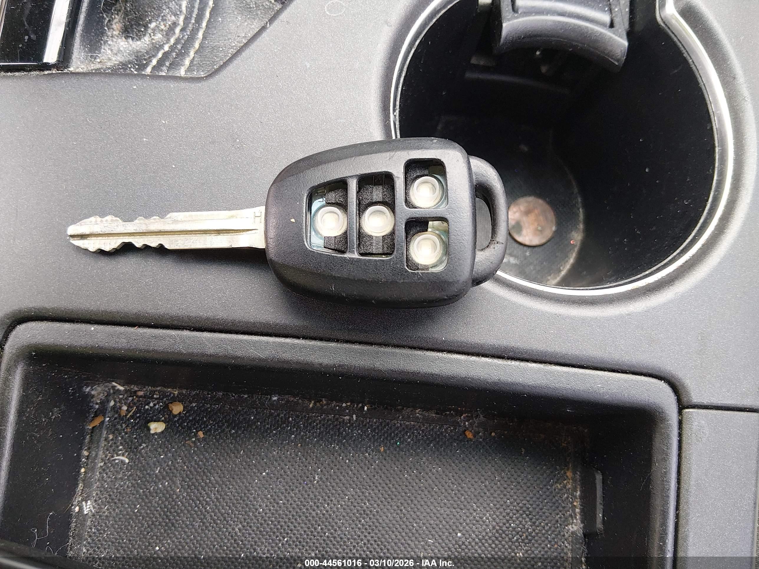 TOYOTA CAMRY image 11