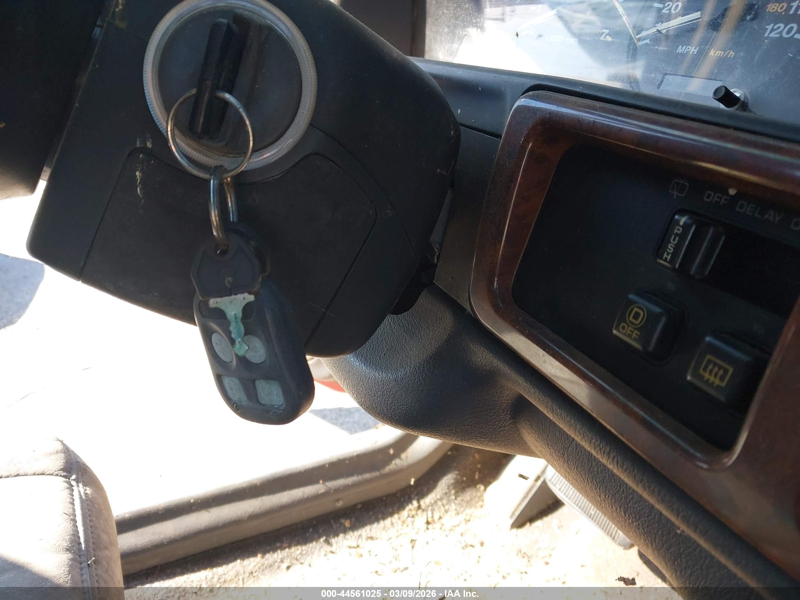 JEEP GRAND image 11
