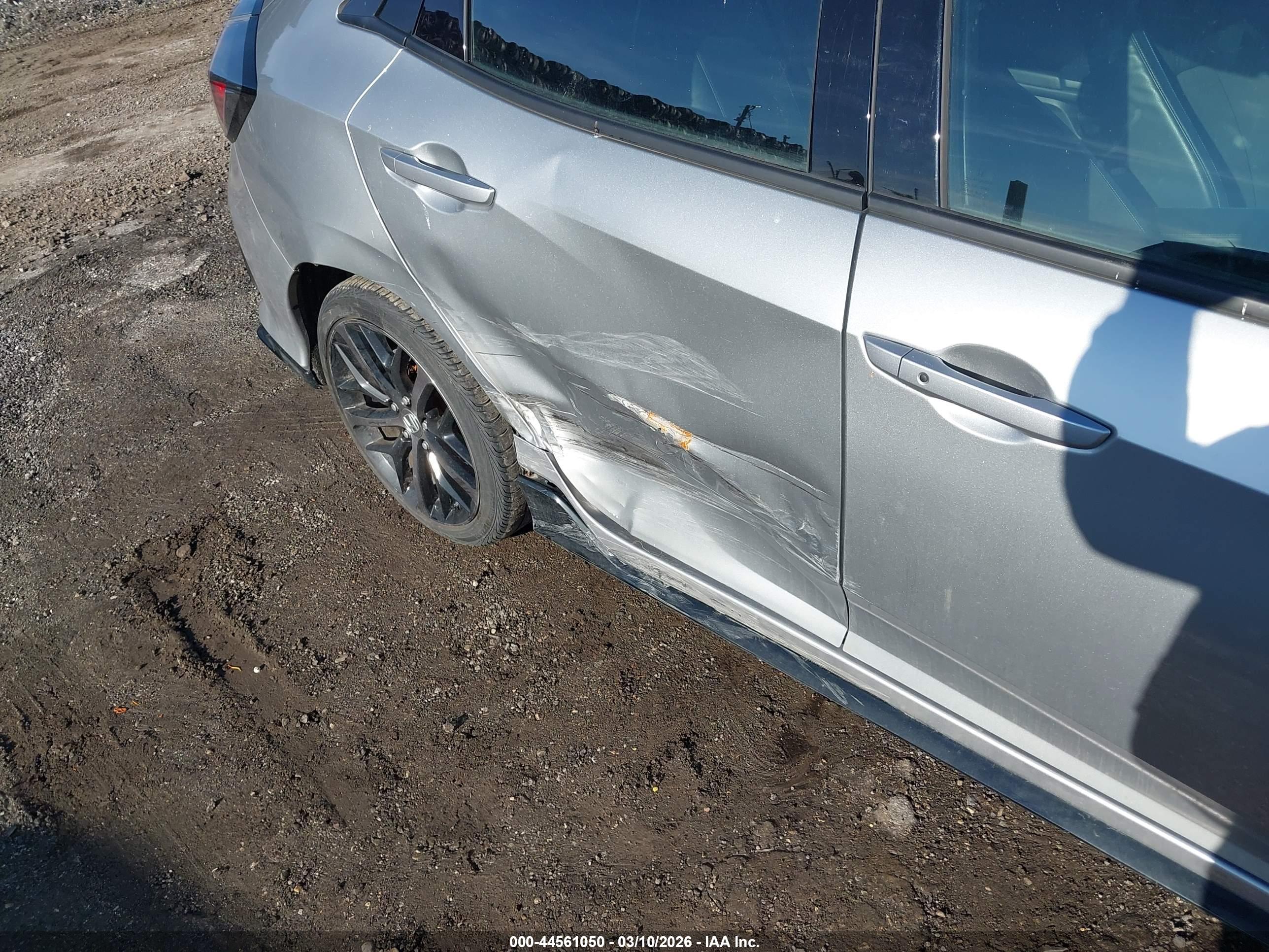 HONDA CIVIC image 6