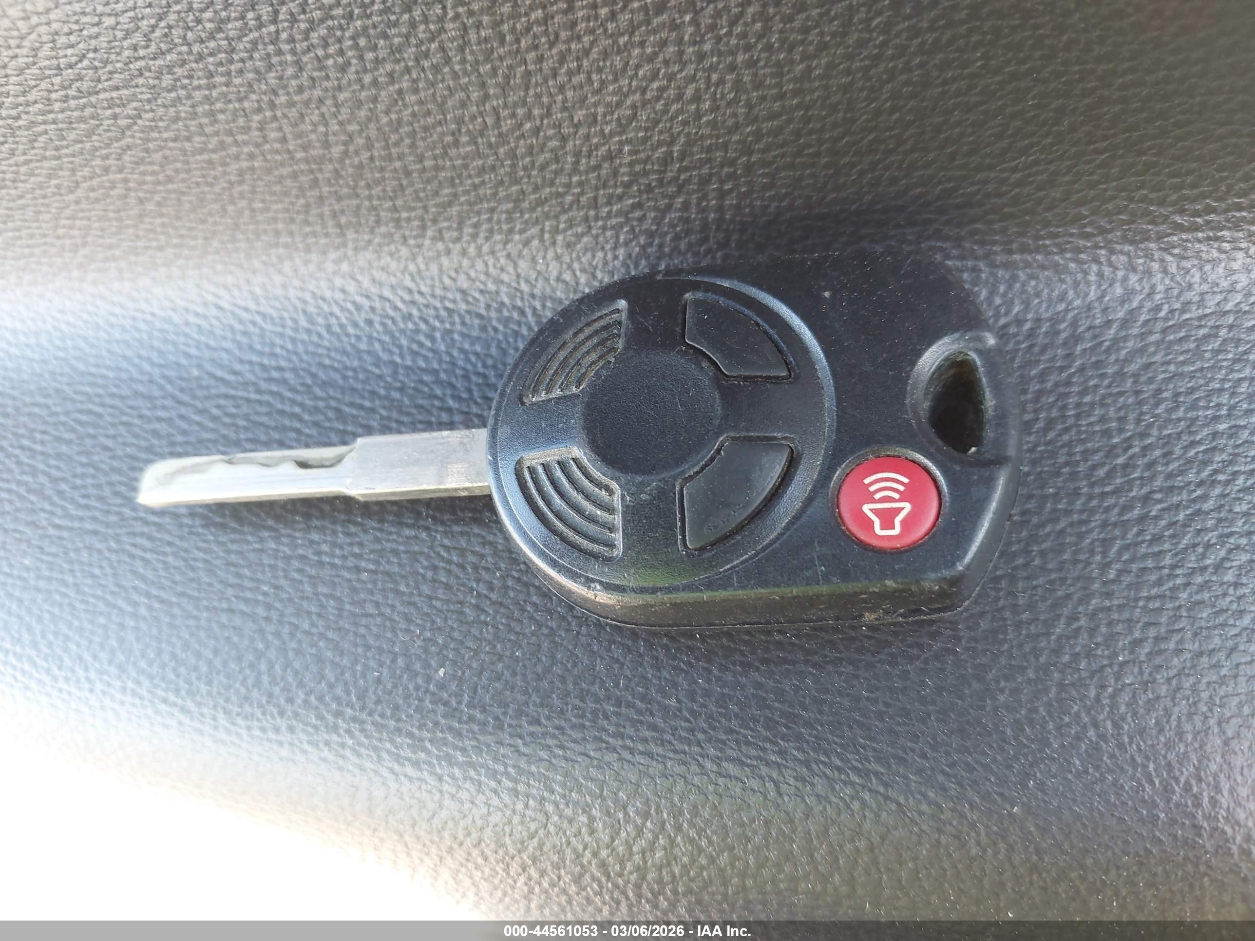 FORD ESCAPE image 11