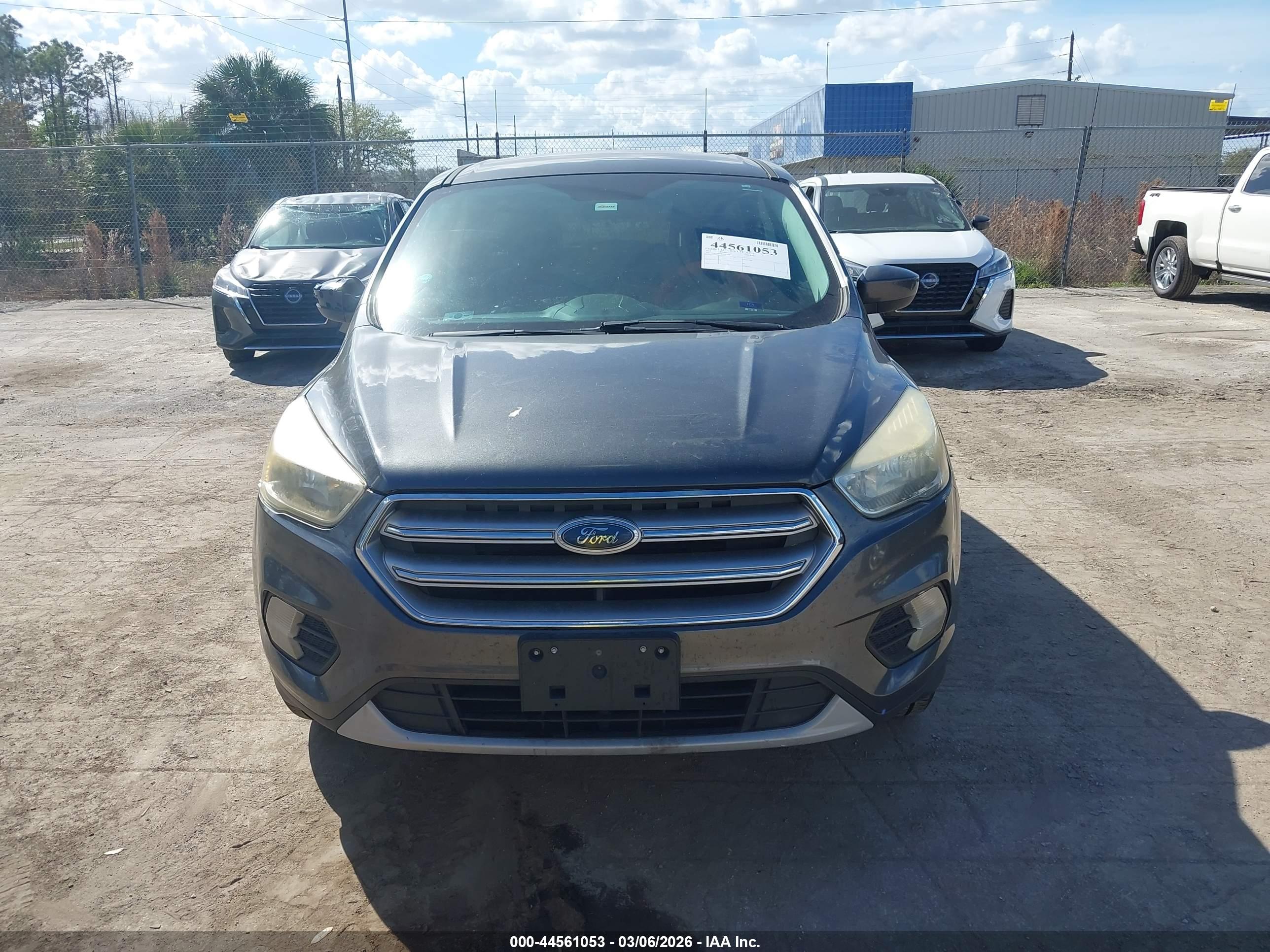 FORD ESCAPE image 6