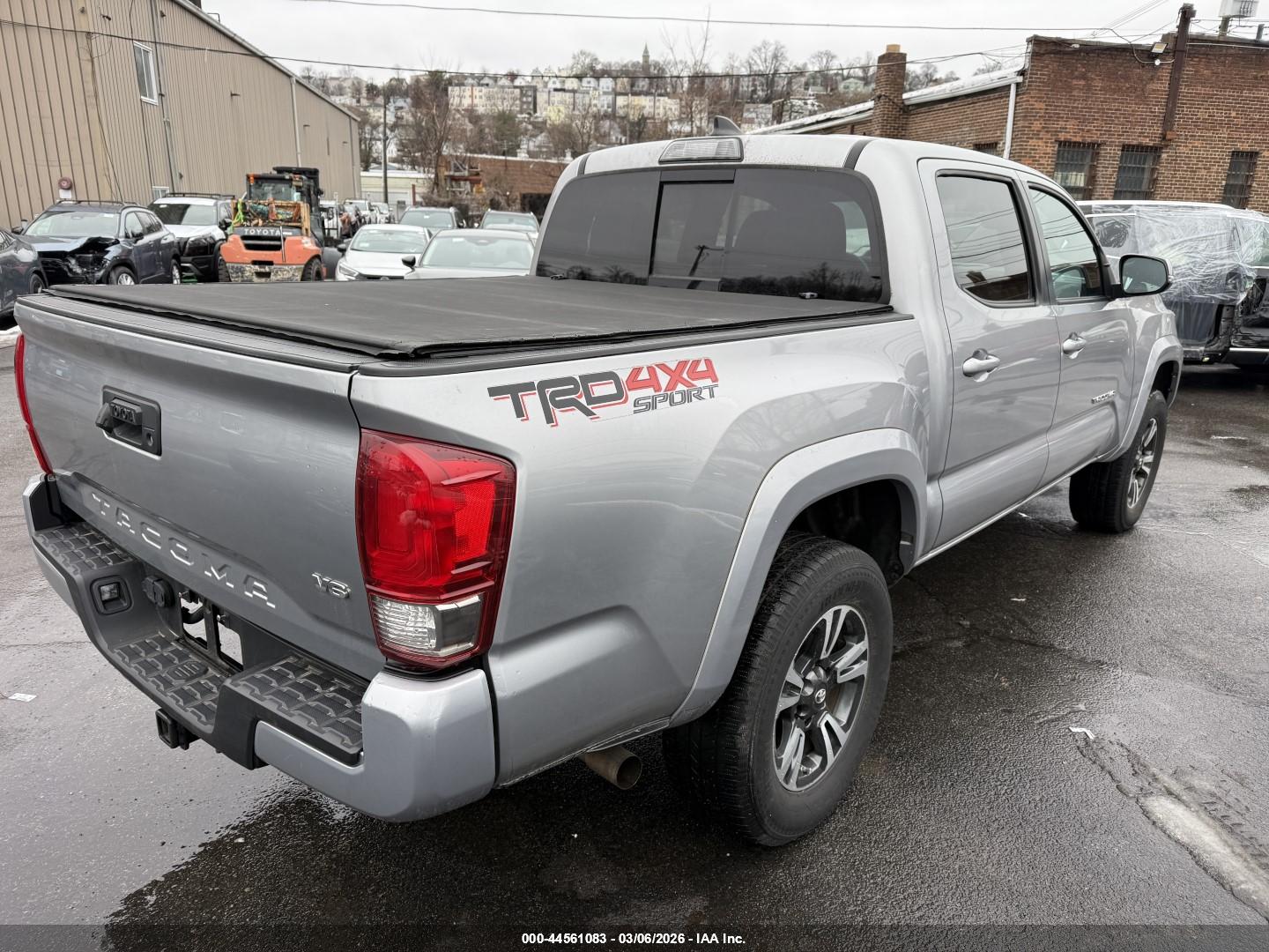 TOYOTA TACOMA image 4