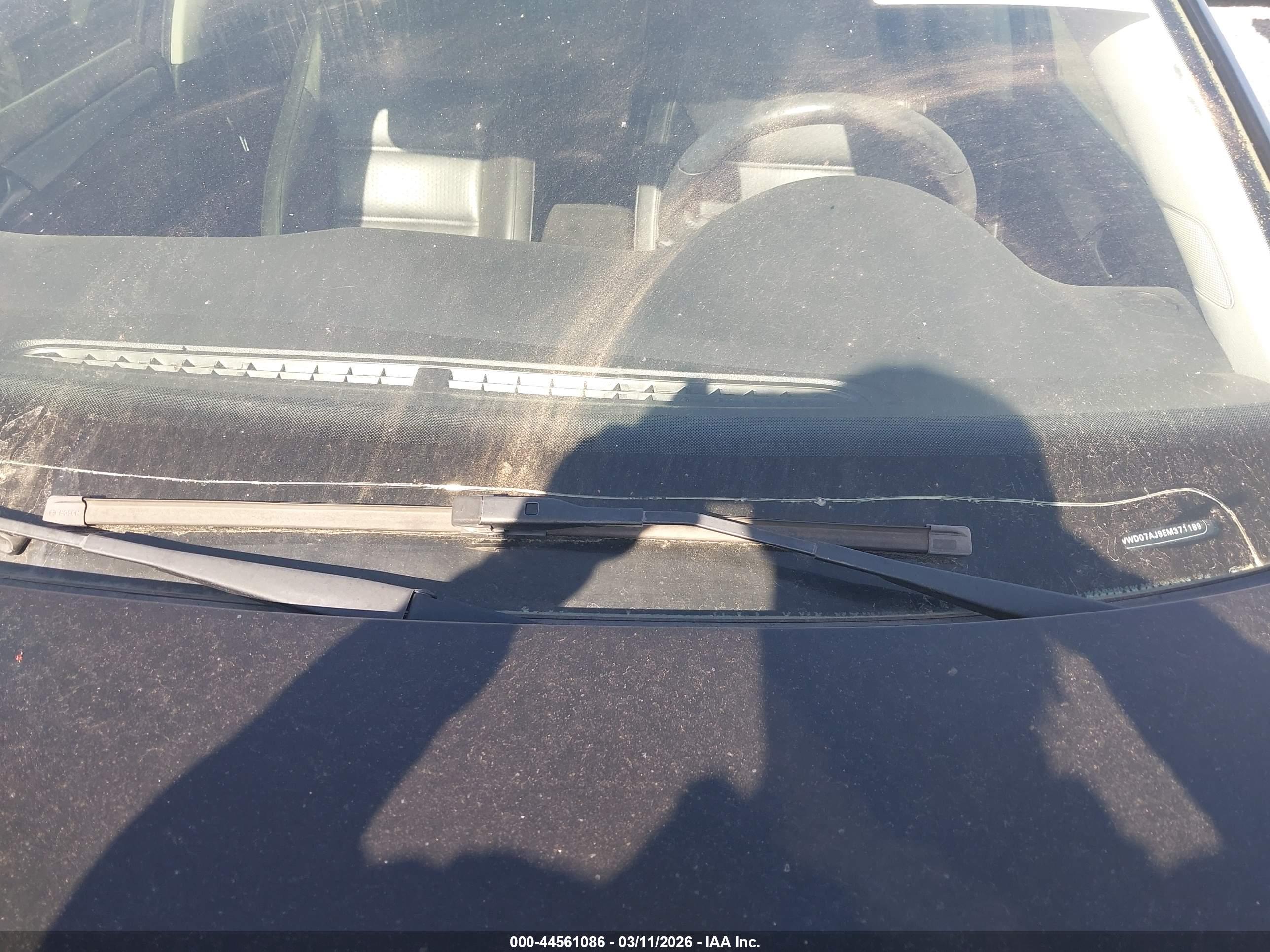 VOLKSWAGEN JETTA image 6