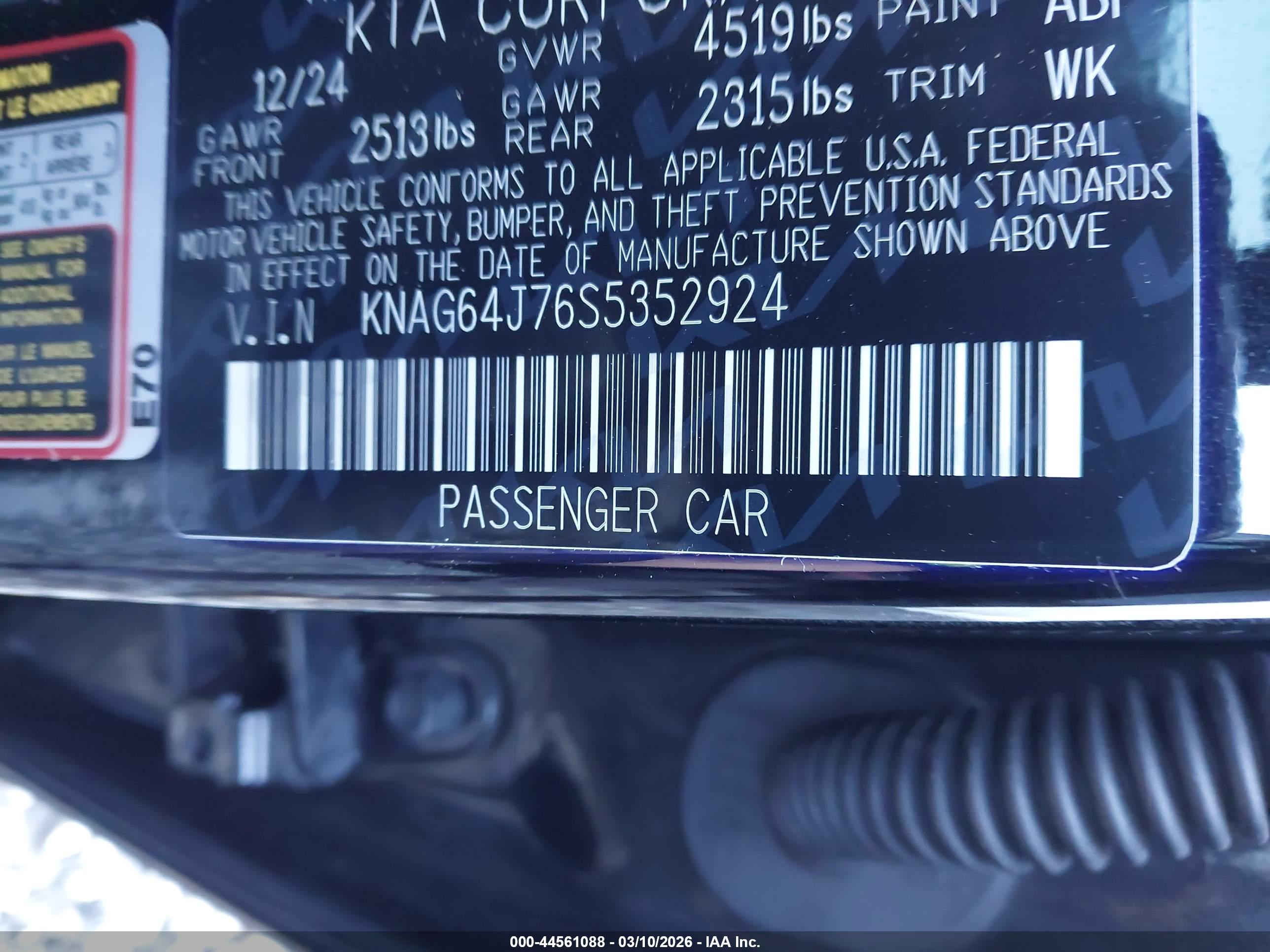 KIA K5 image 9