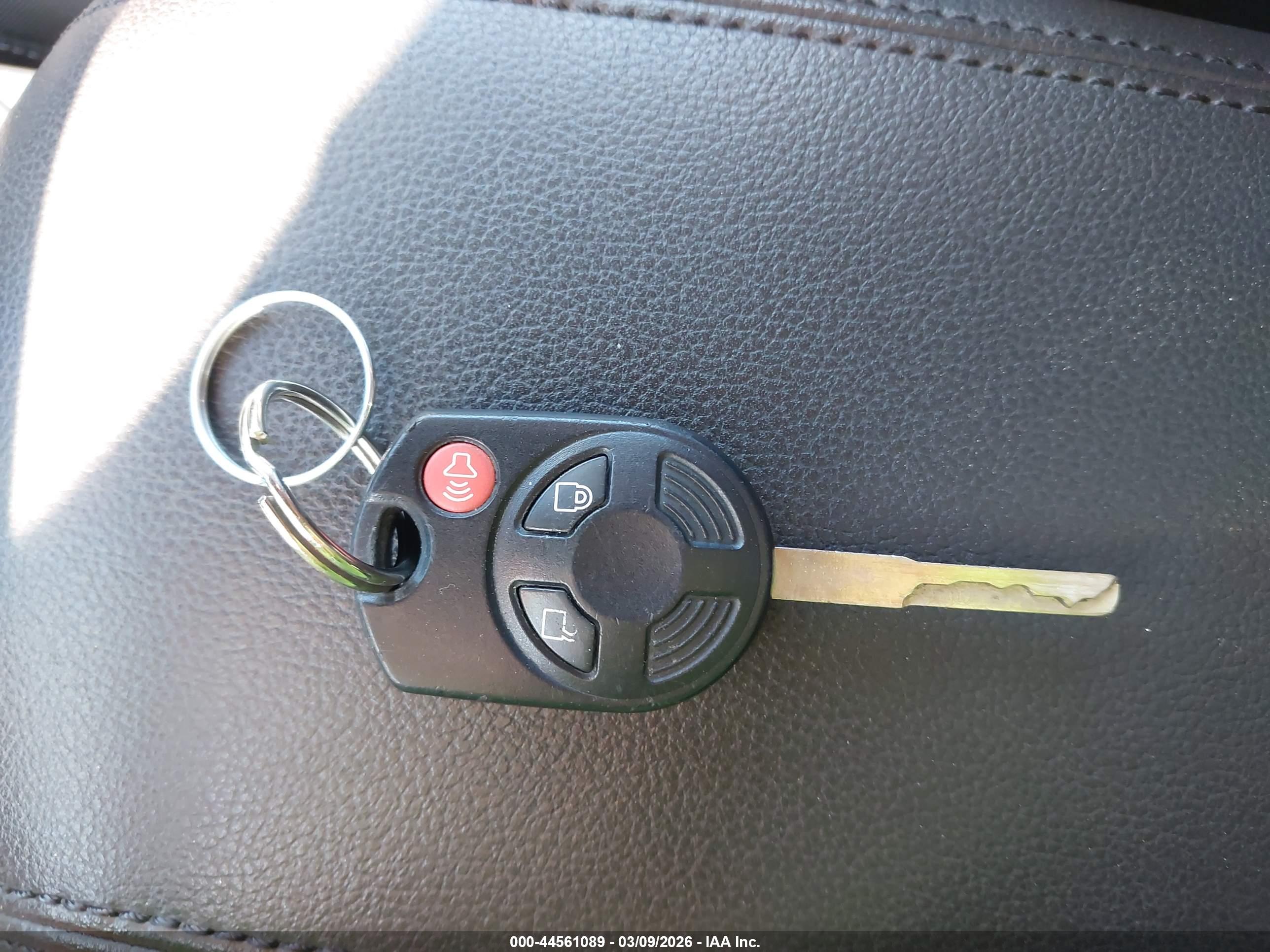 FORD ESCAPE image 11
