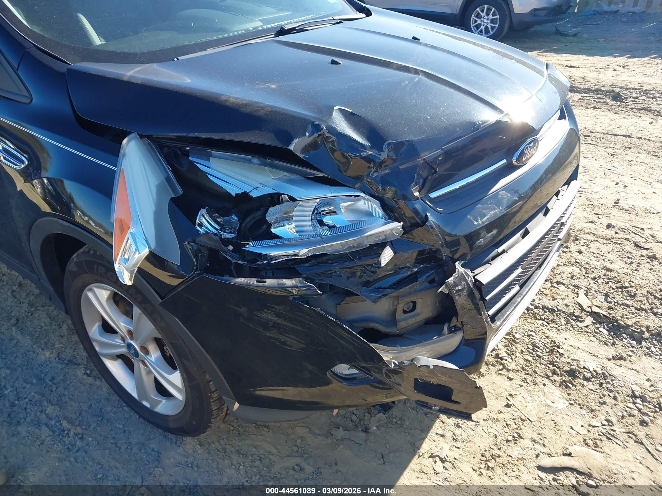 FORD ESCAPE image 6