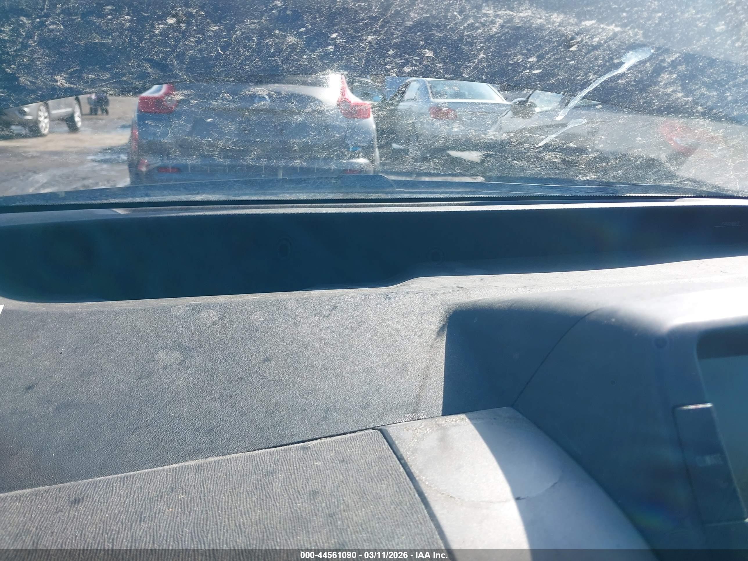 TOYOTA PRIUS image 7