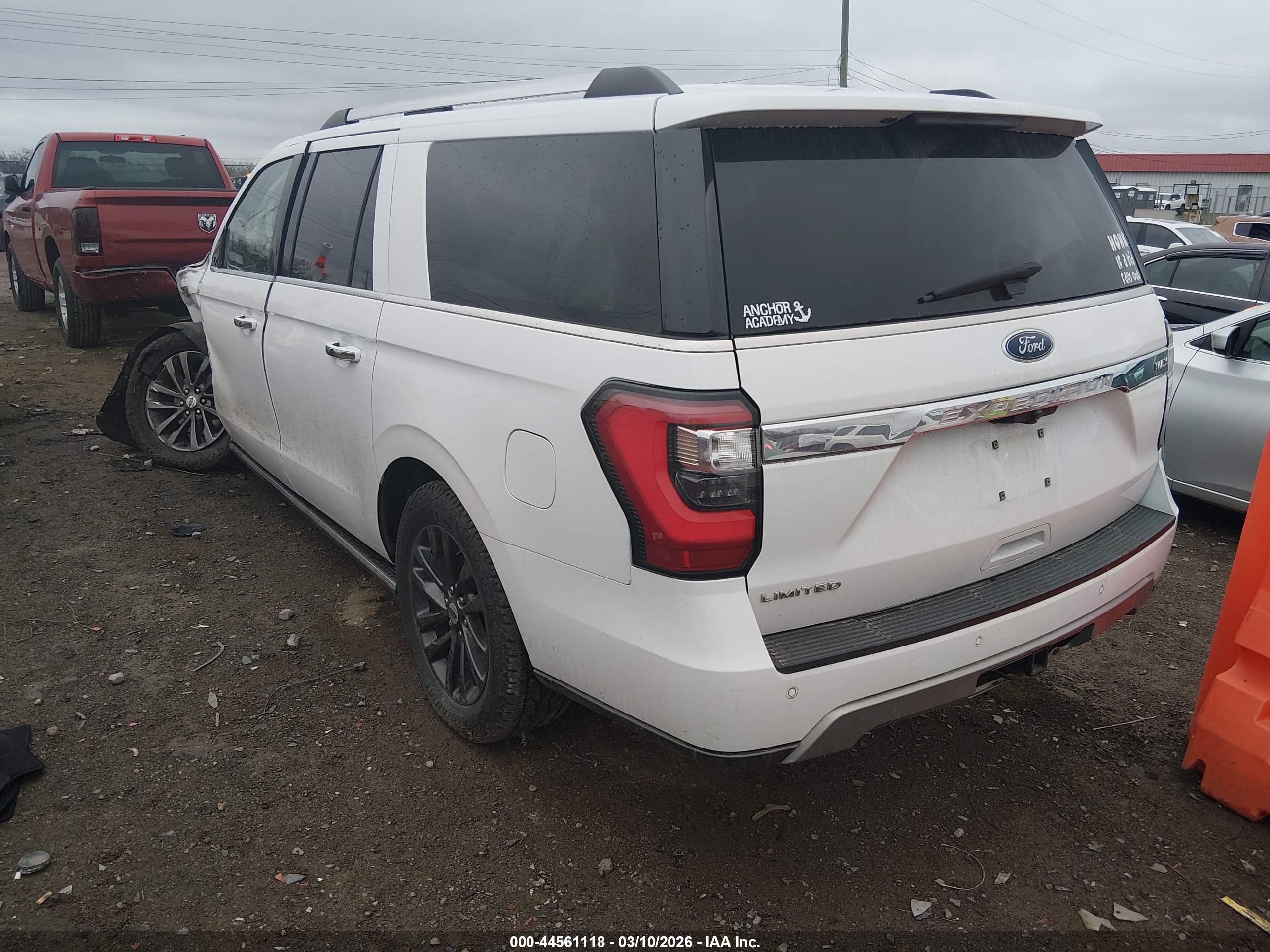FORD EXPEDITION image 3