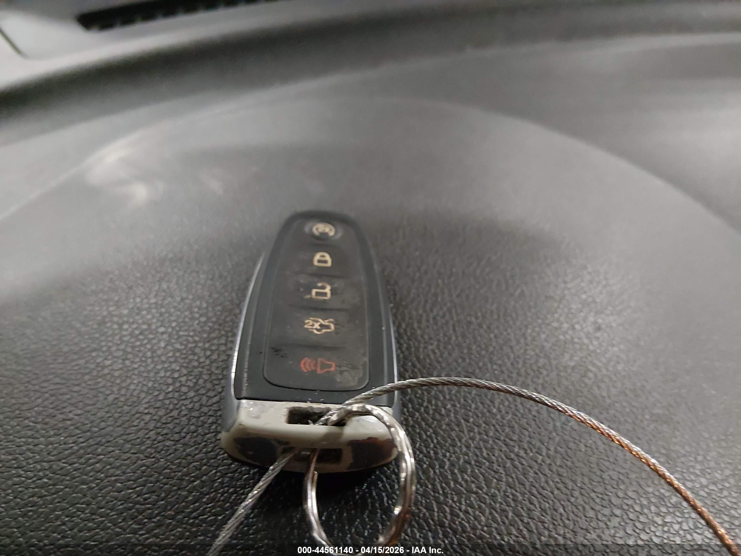 FORD EXPLORER image 11