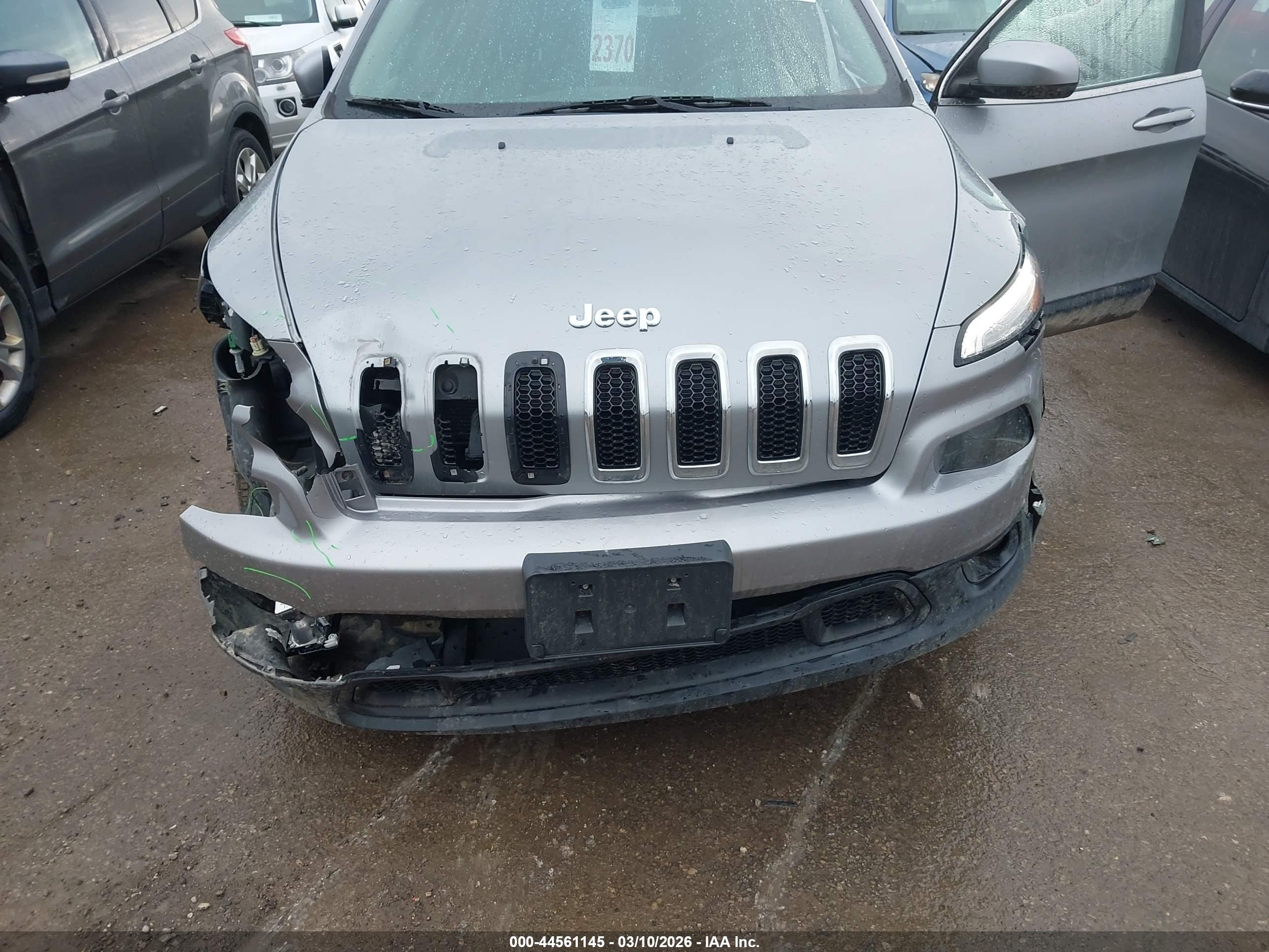 JEEP CHEROKEE image 6