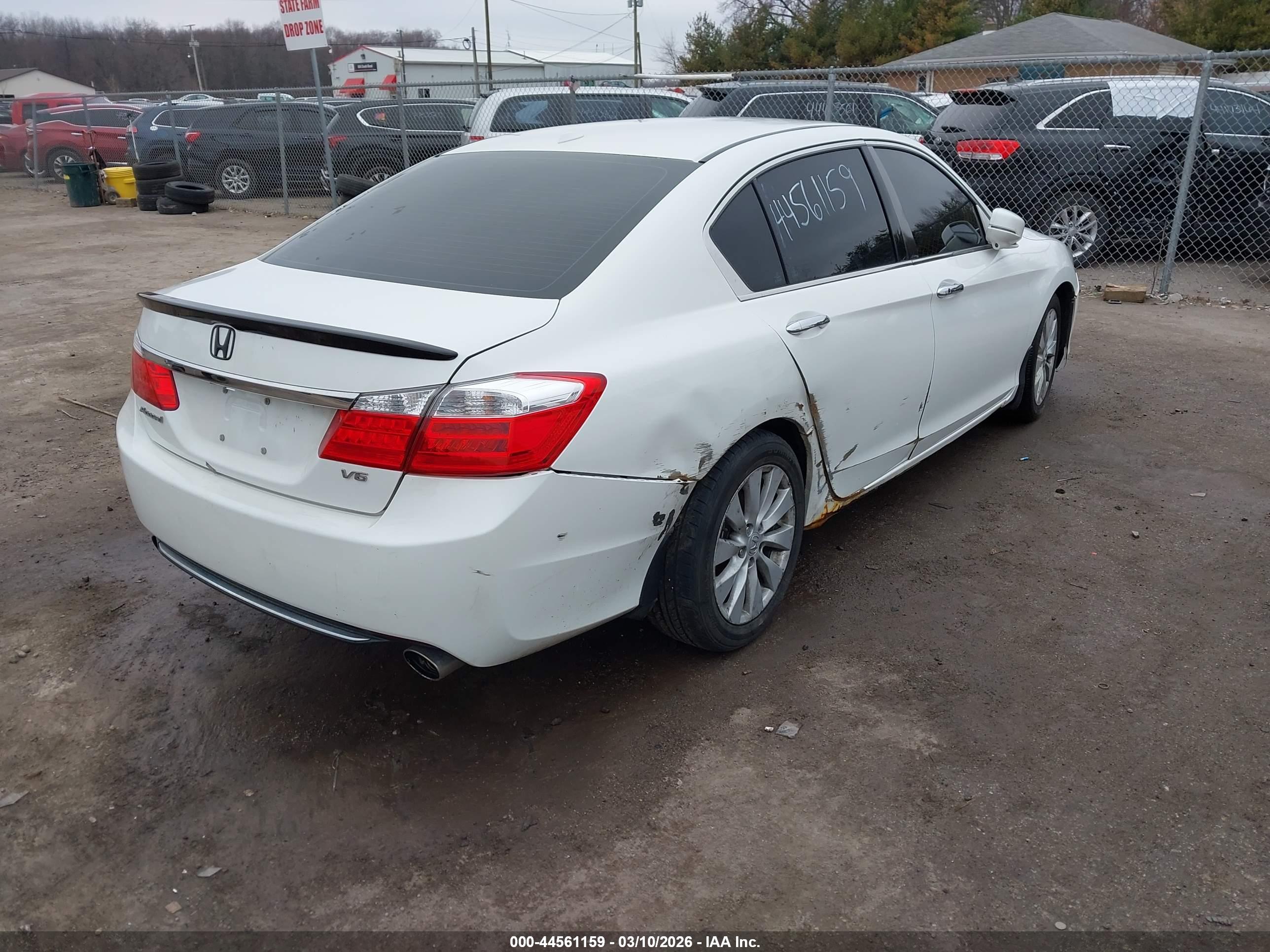 HONDA ACCORD image 4