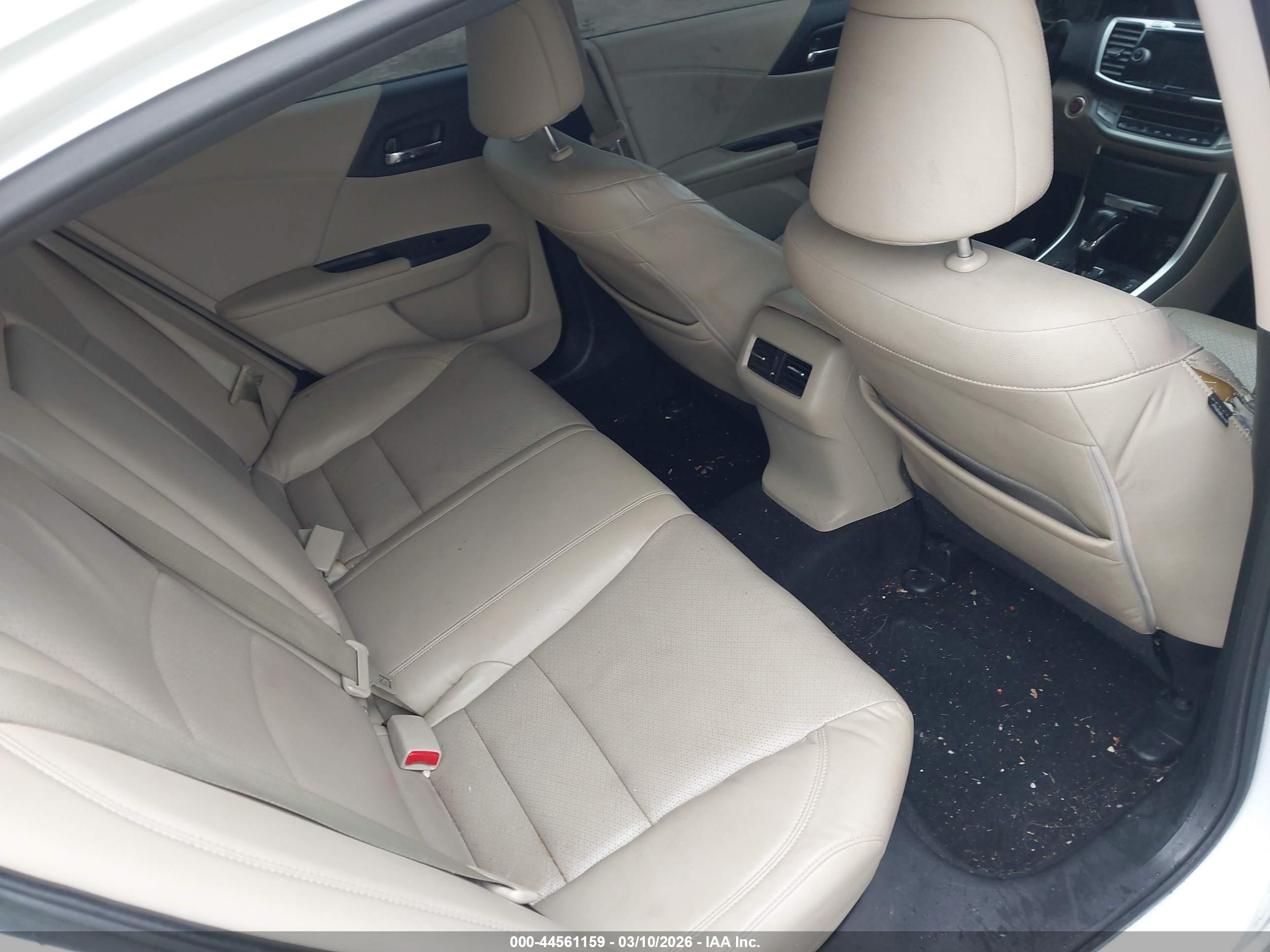 HONDA ACCORD image 8