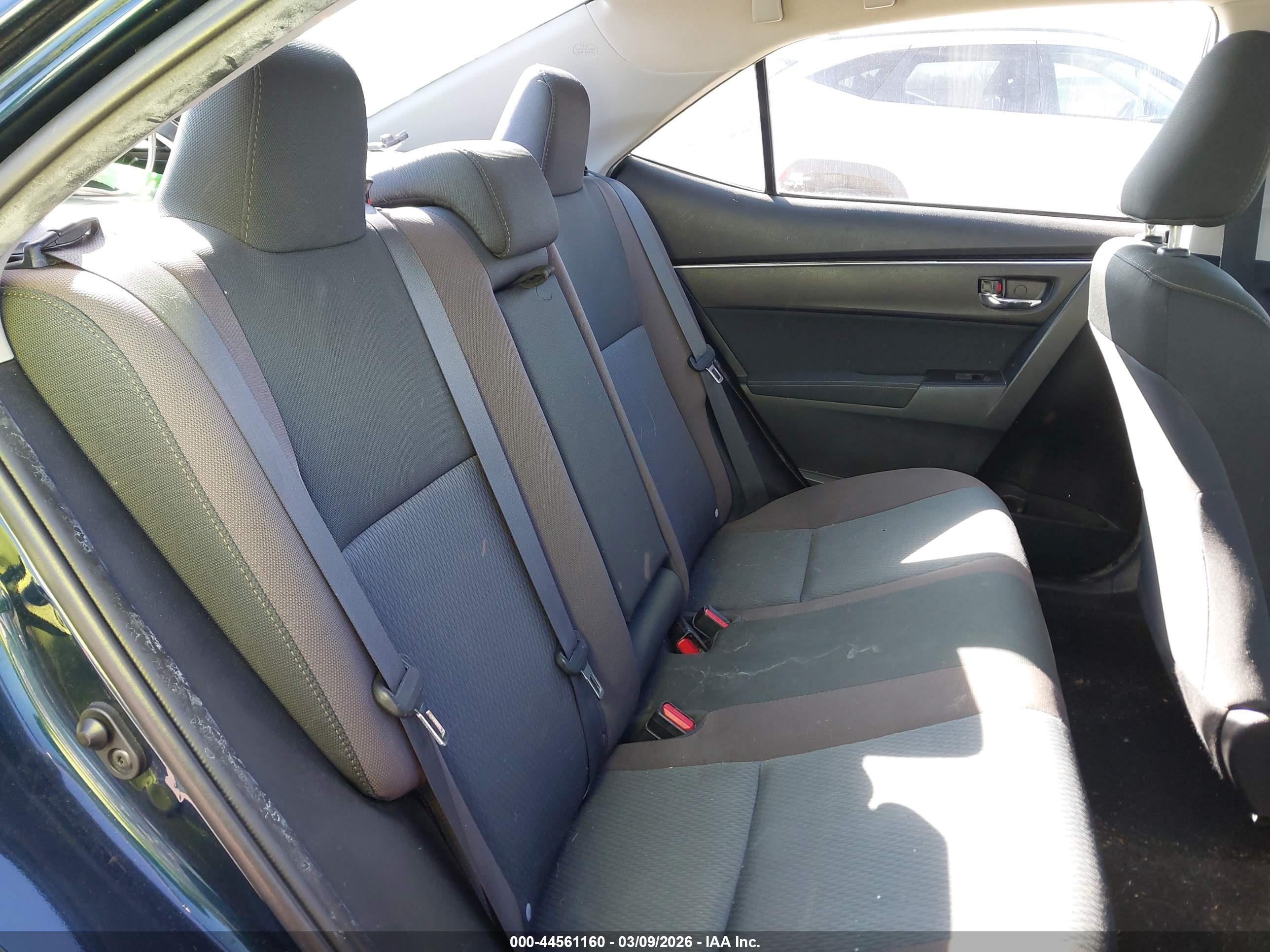 TOYOTA COROLLA image 8