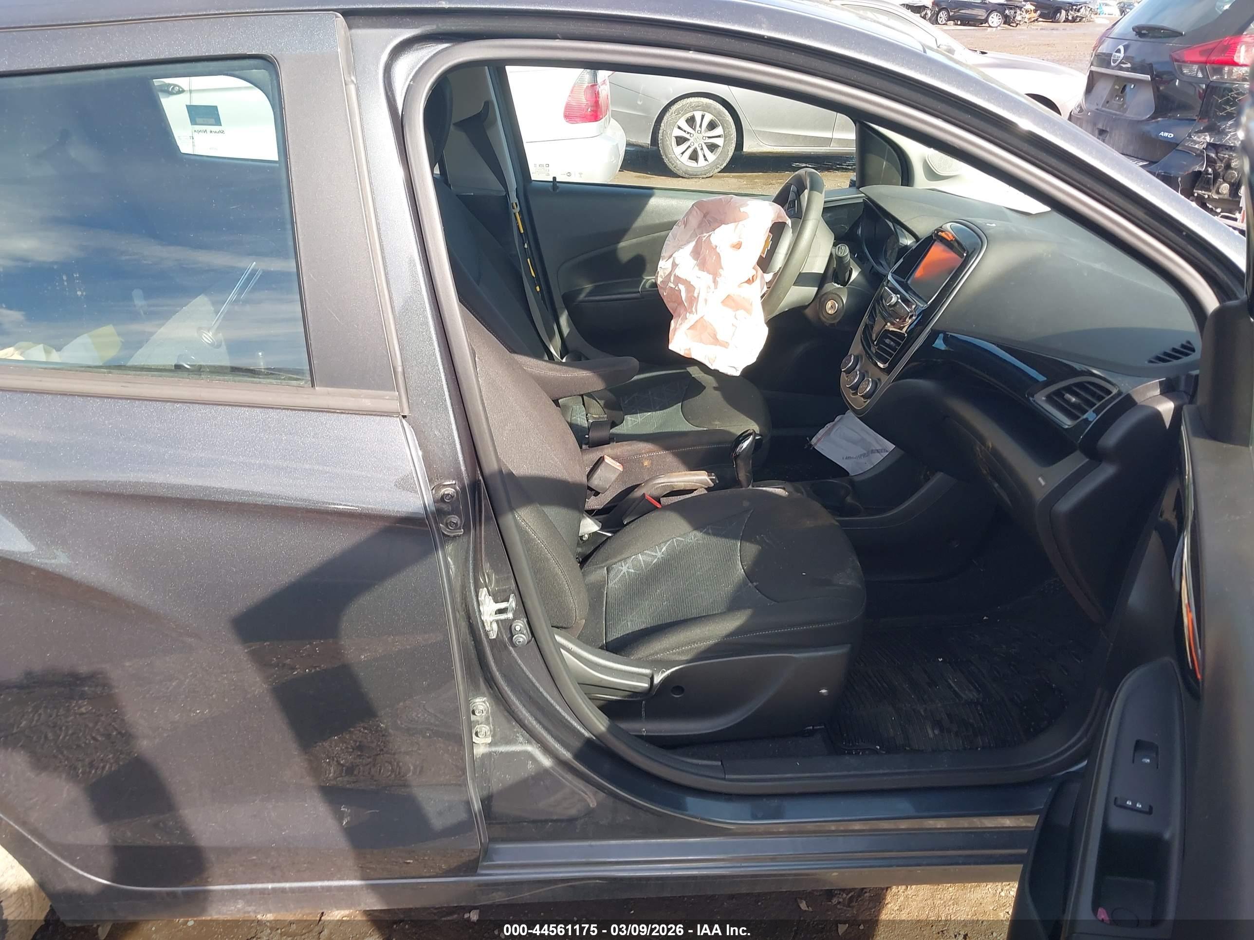 CHEVROLET SPARK image 5