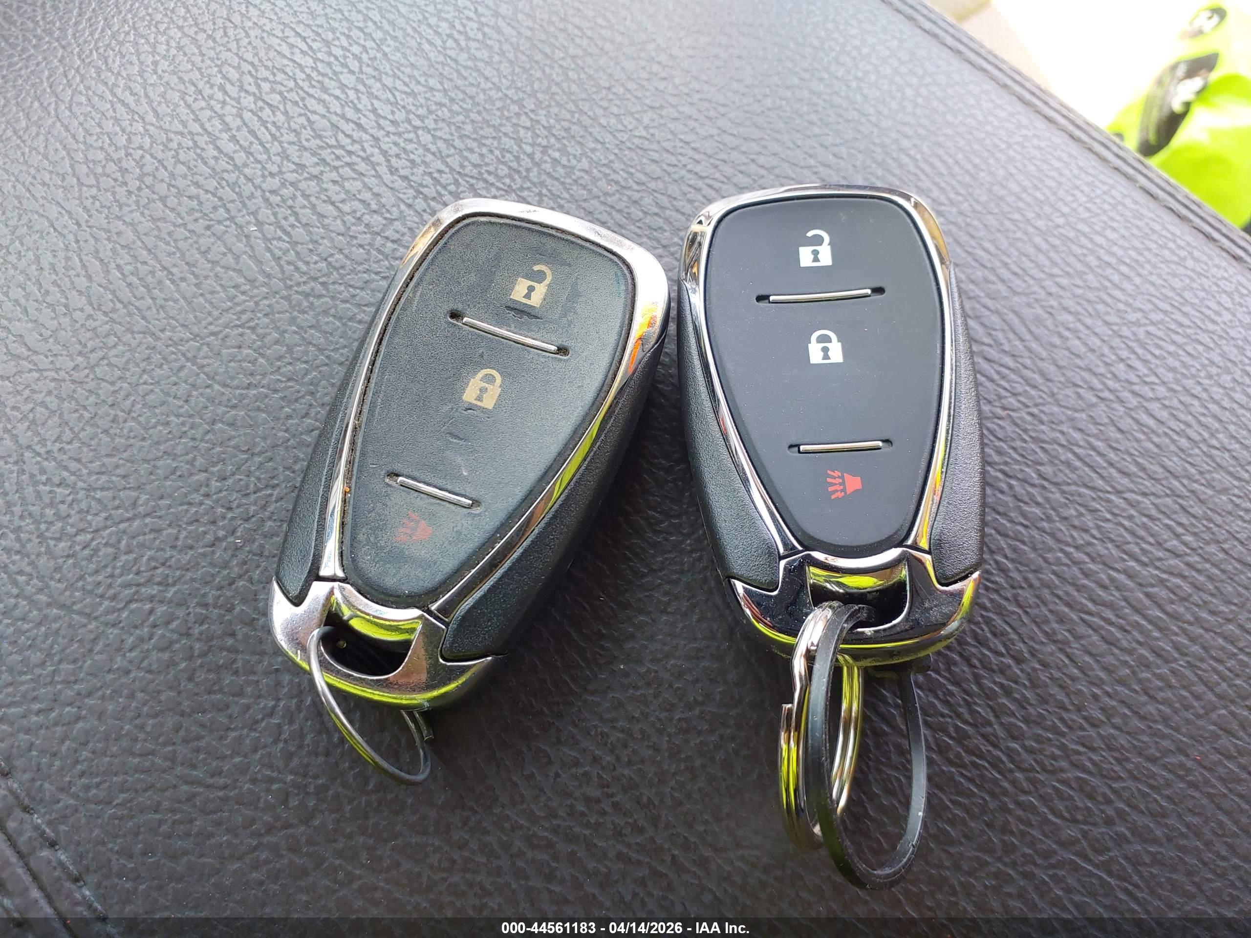 CHEVROLET EQUINOX image 11