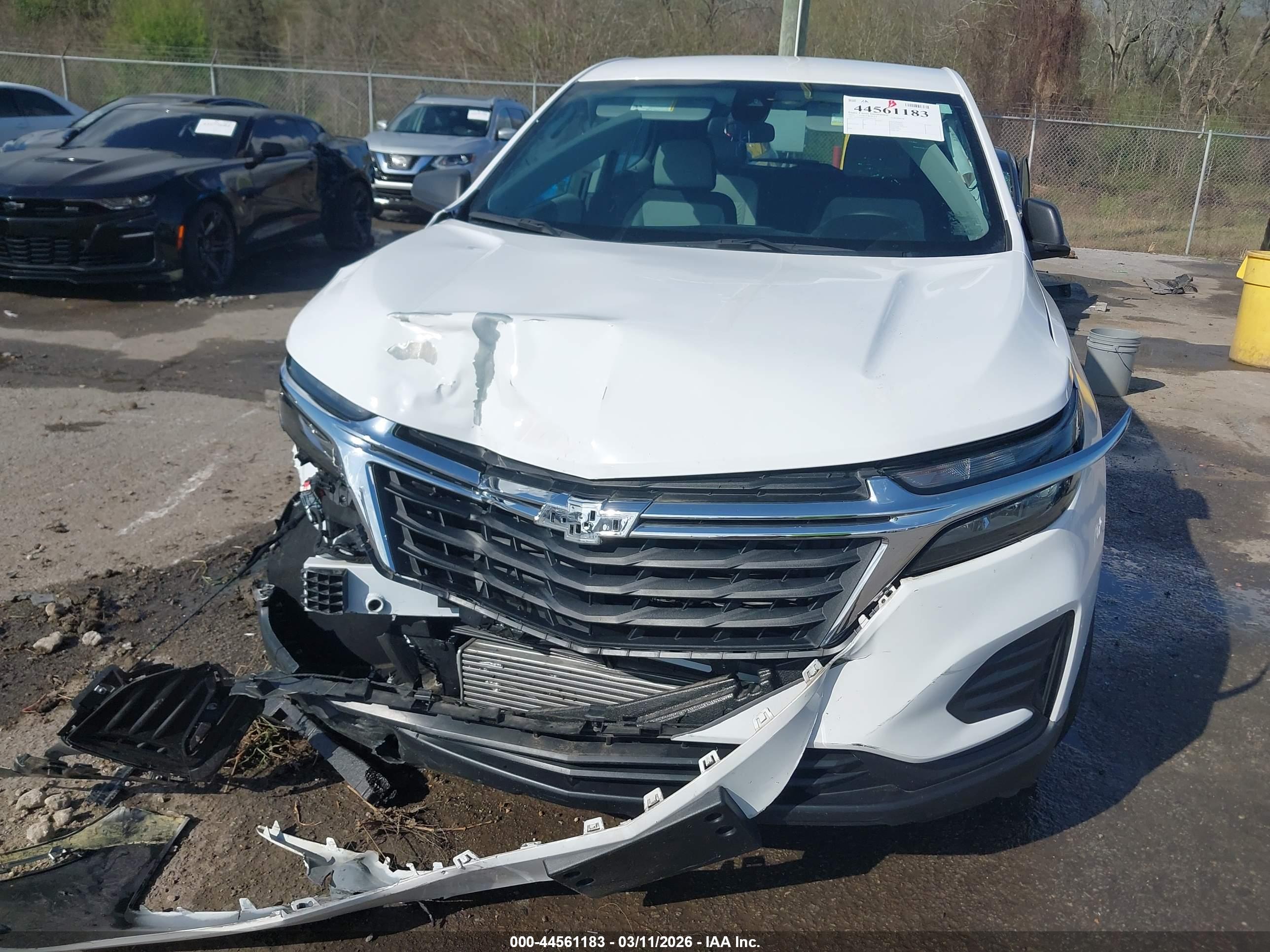 CHEVROLET EQUINOX image 6
