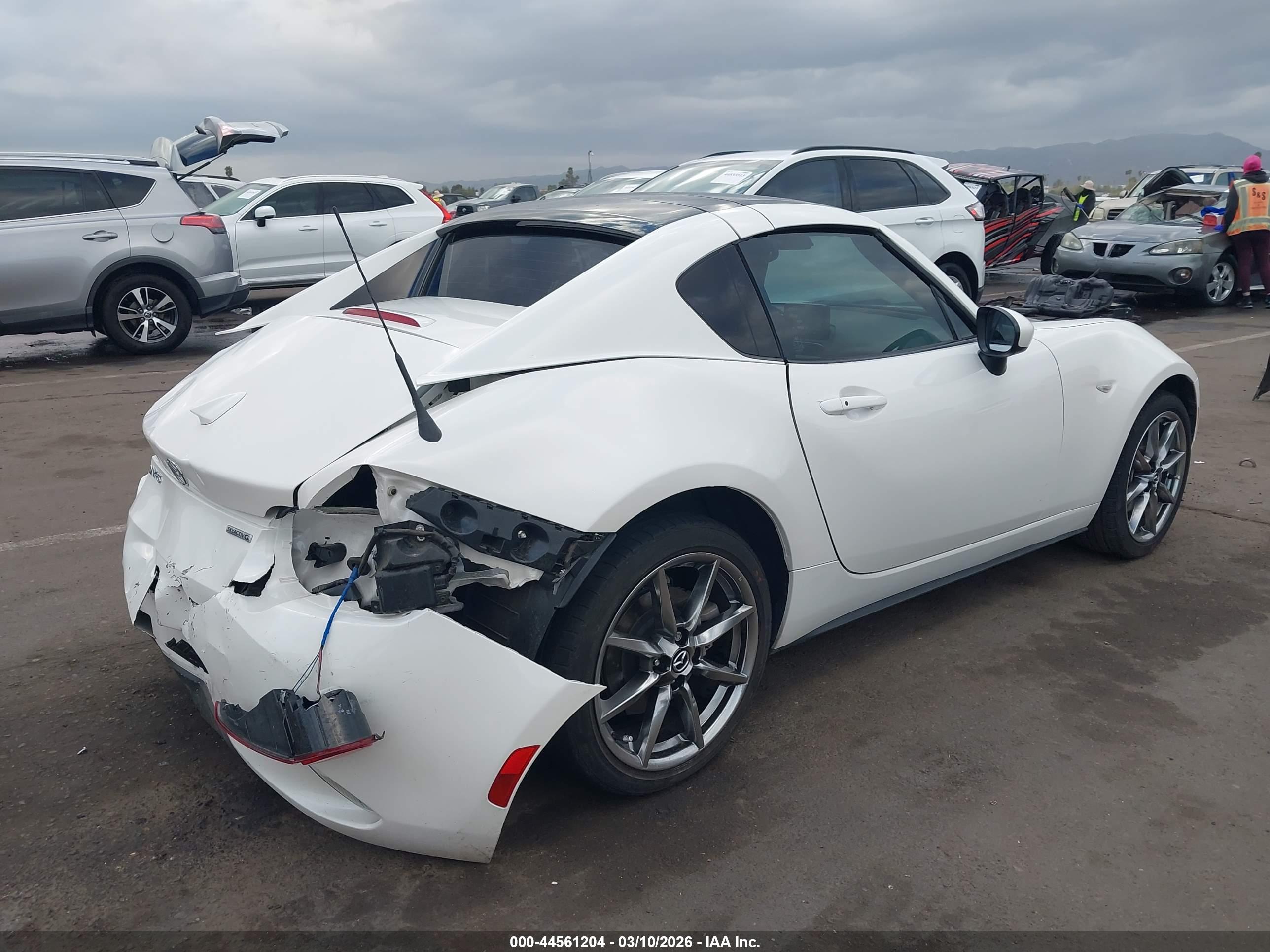 MAZDA MX-5 image 4