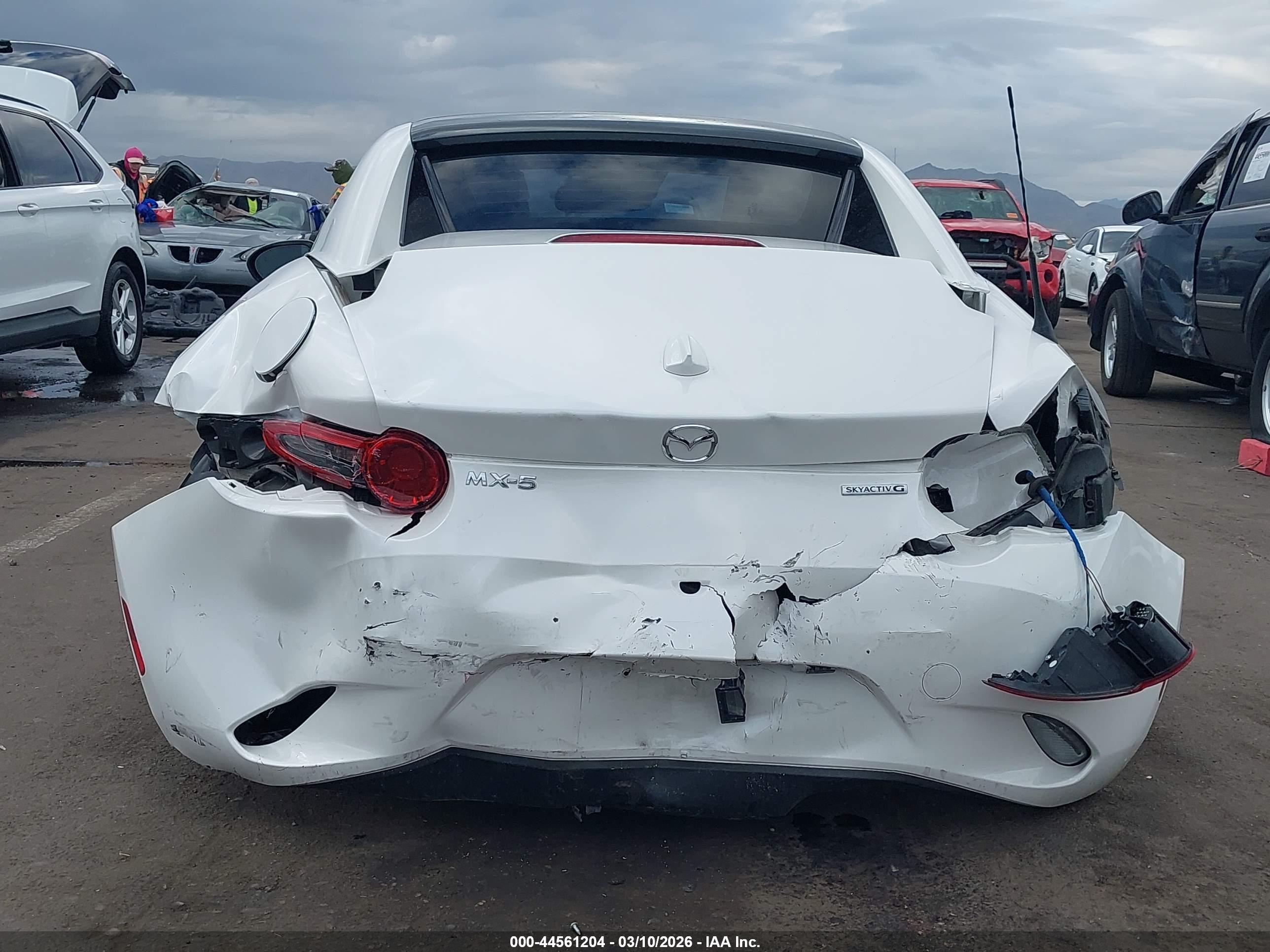 MAZDA MX-5 image 6