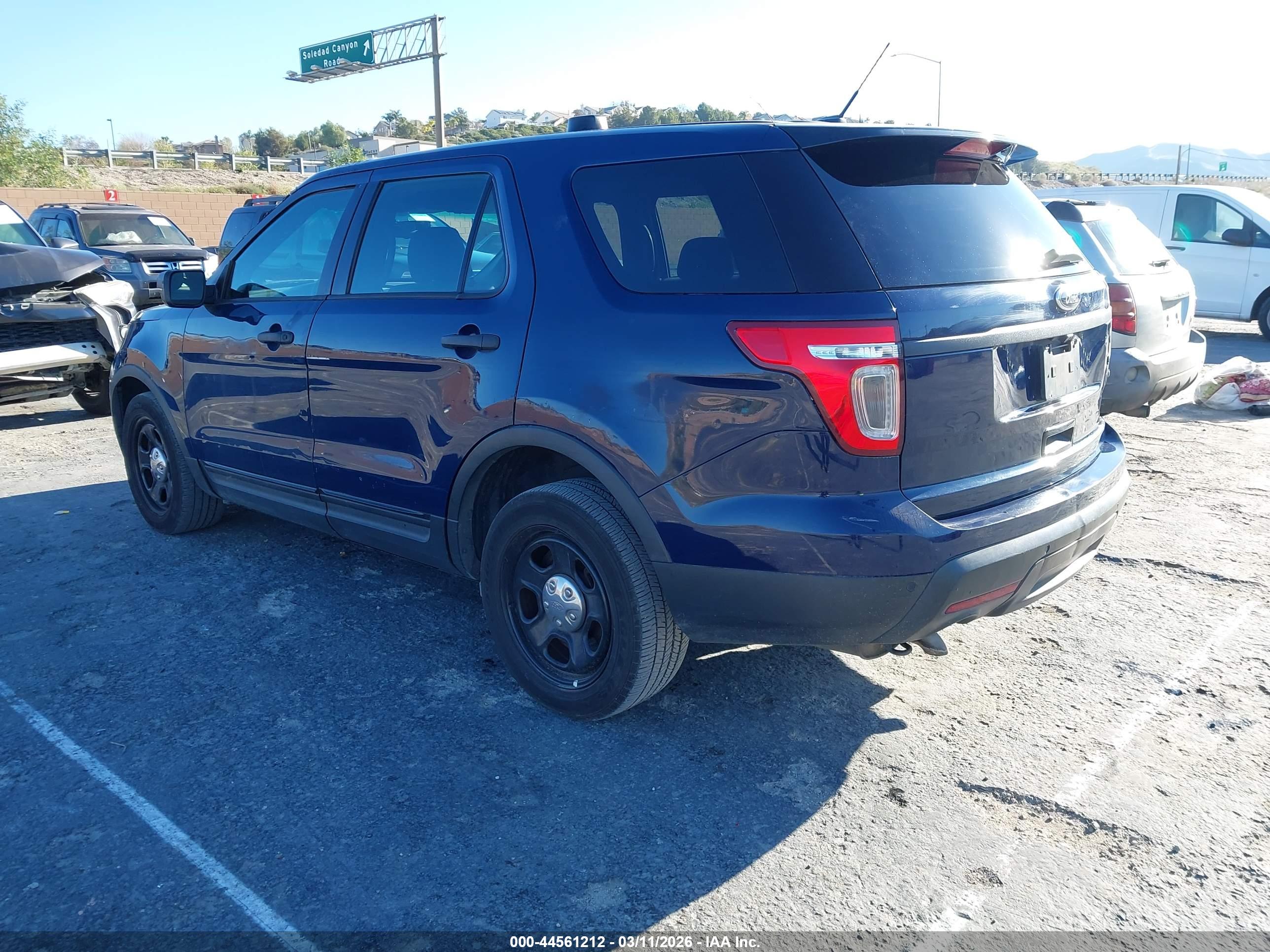 FORD UTILITY image 3