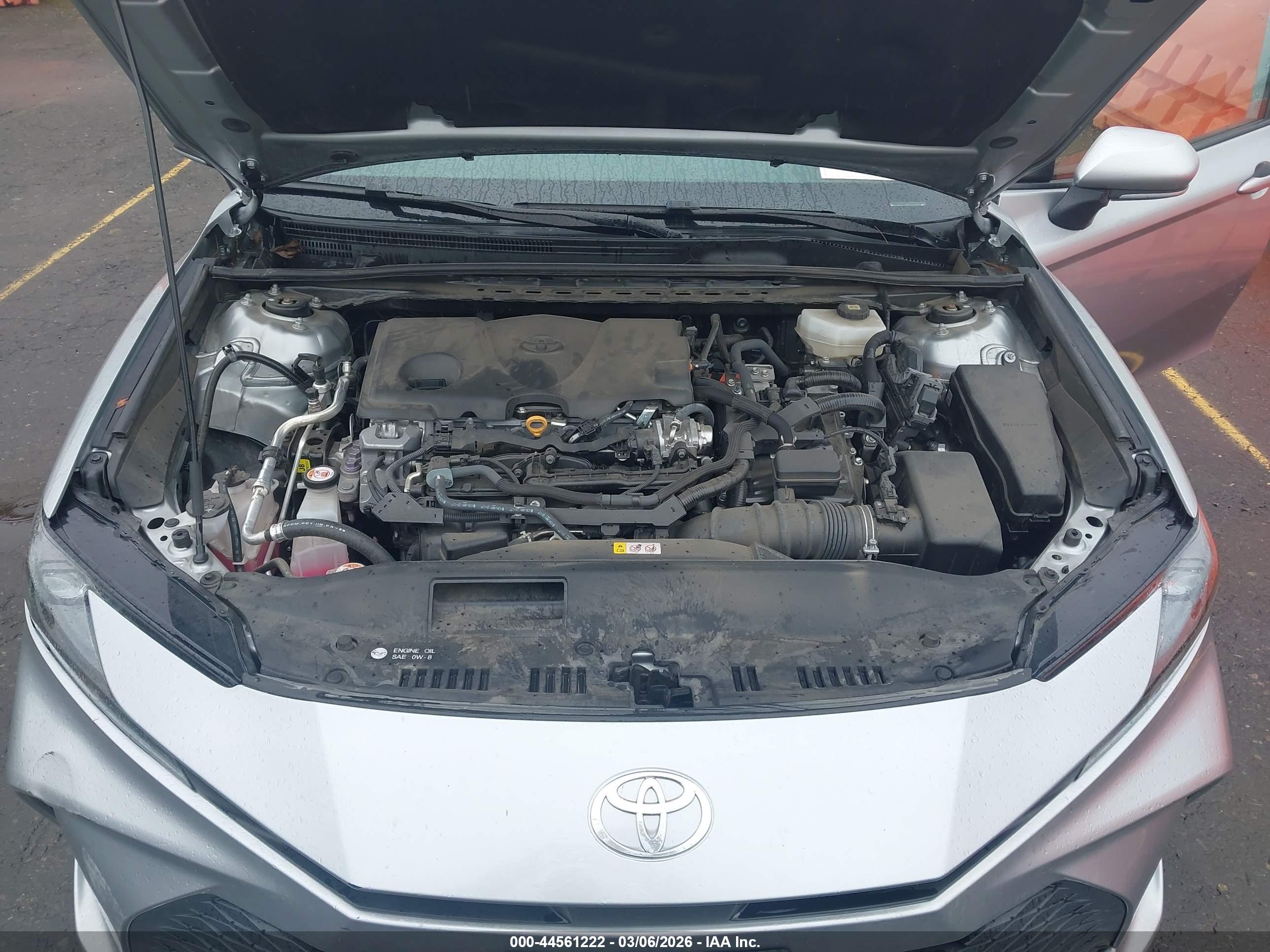 TOYOTA CAMRY image 10