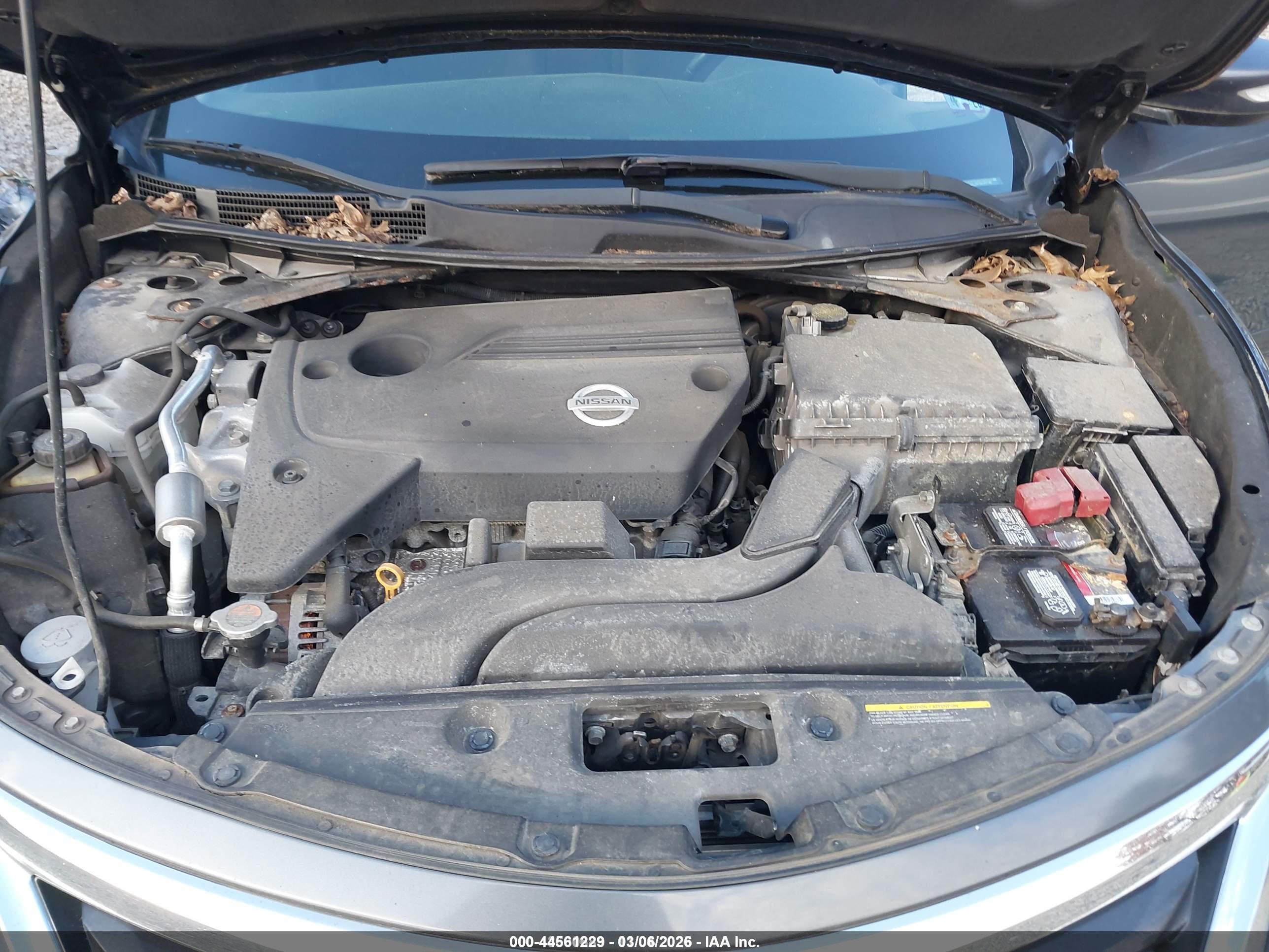 NISSAN ALTIMA image 10
