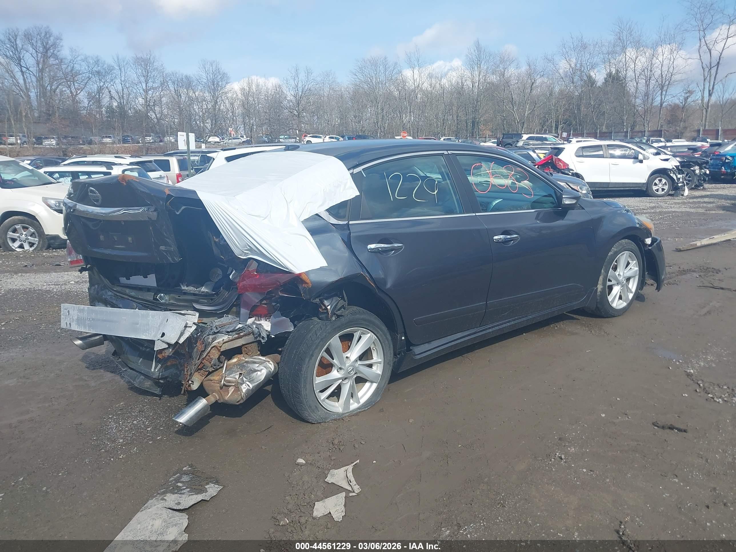 NISSAN ALTIMA image 4