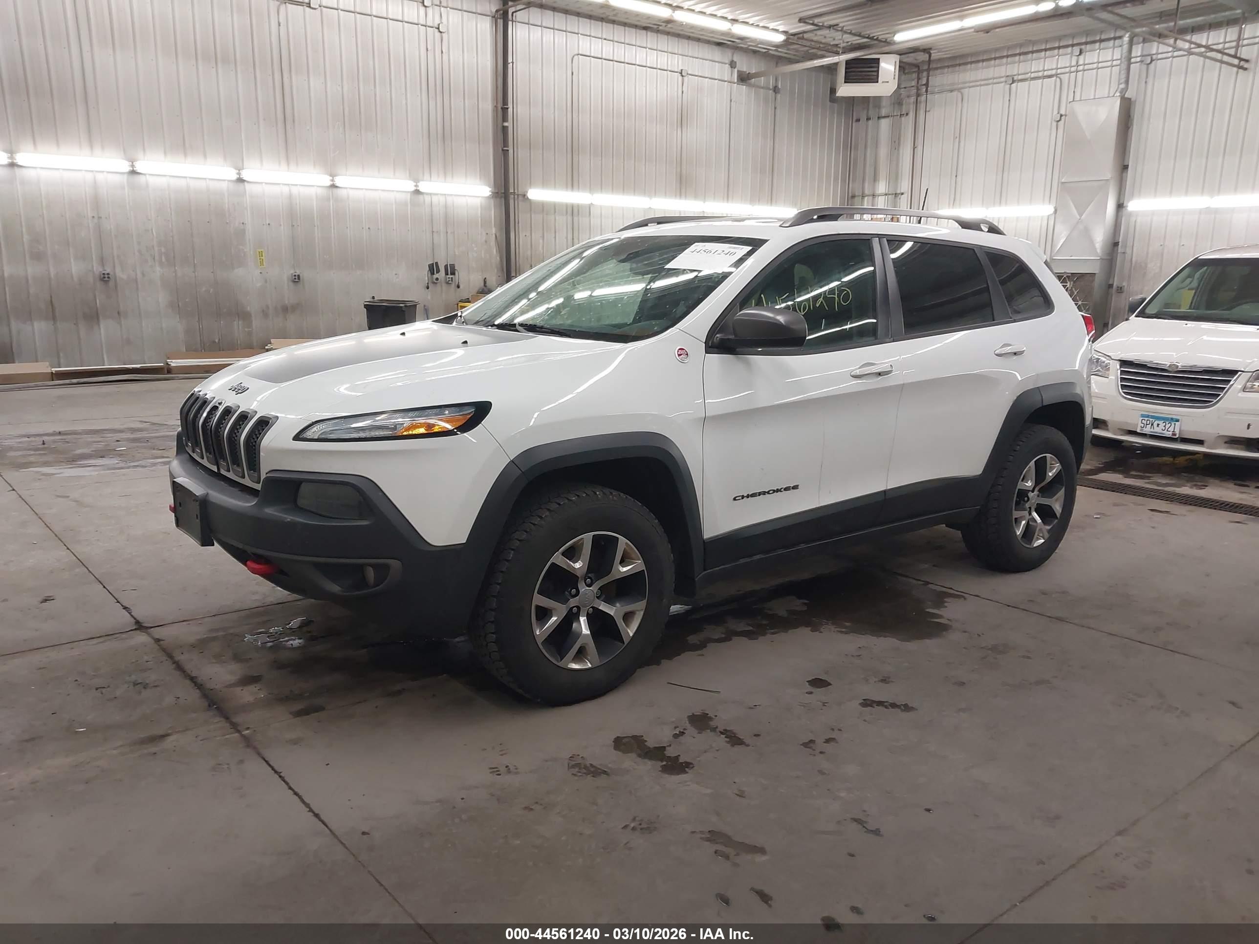 JEEP CHEROKEE image 2