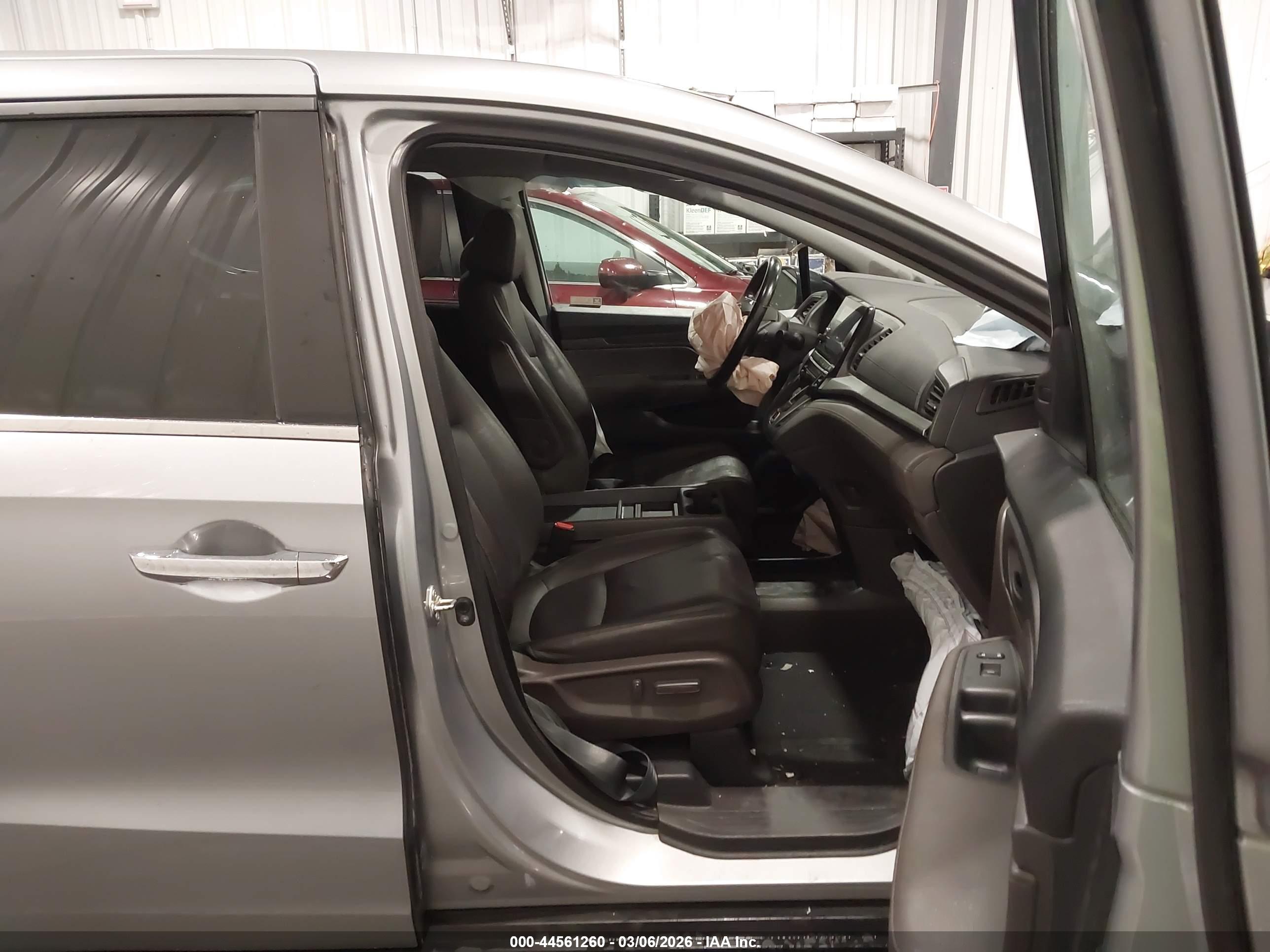 HONDA ODYSSEY image 5