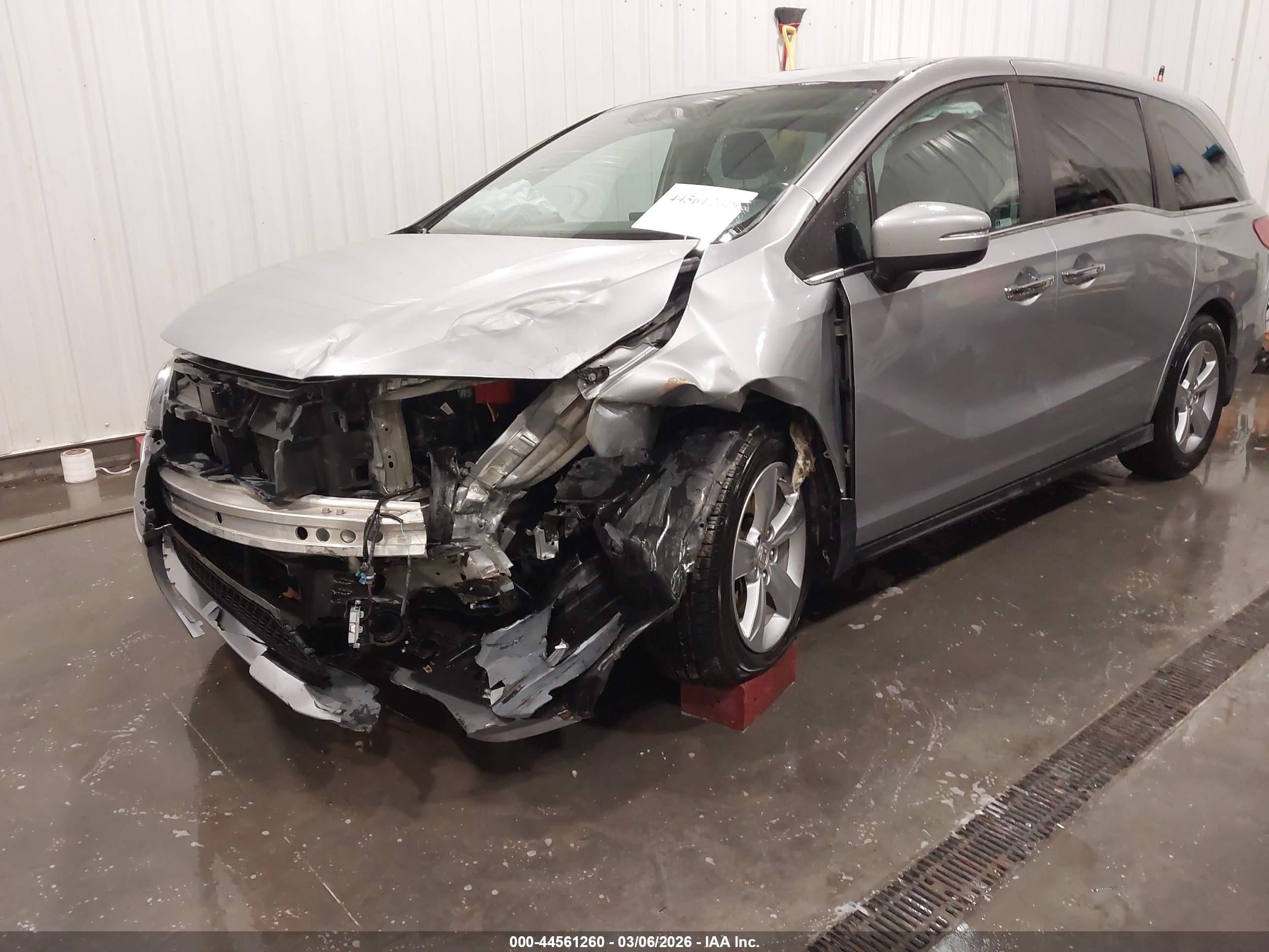 HONDA ODYSSEY image 6