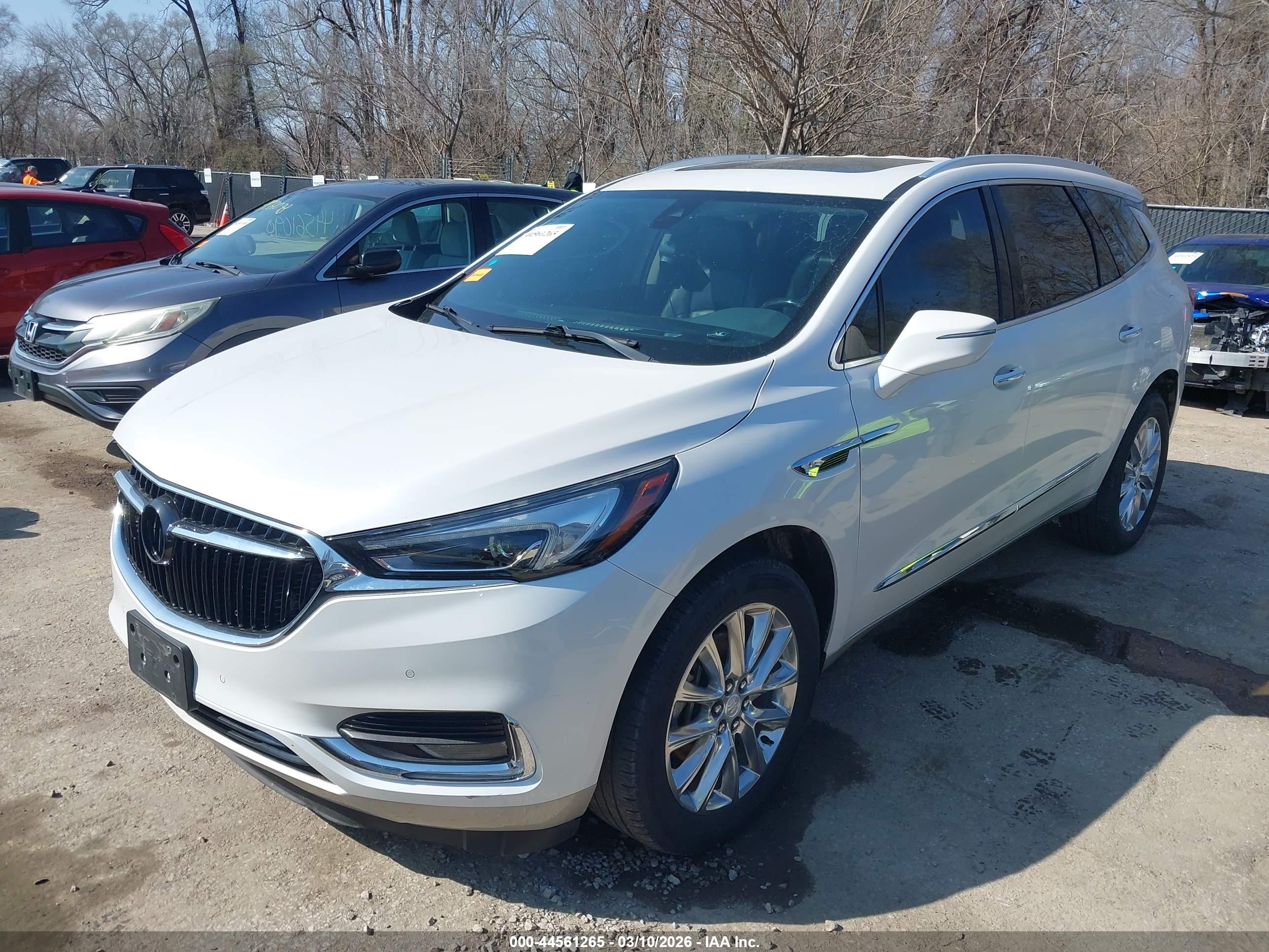 BUICK ENCLAVE image 2