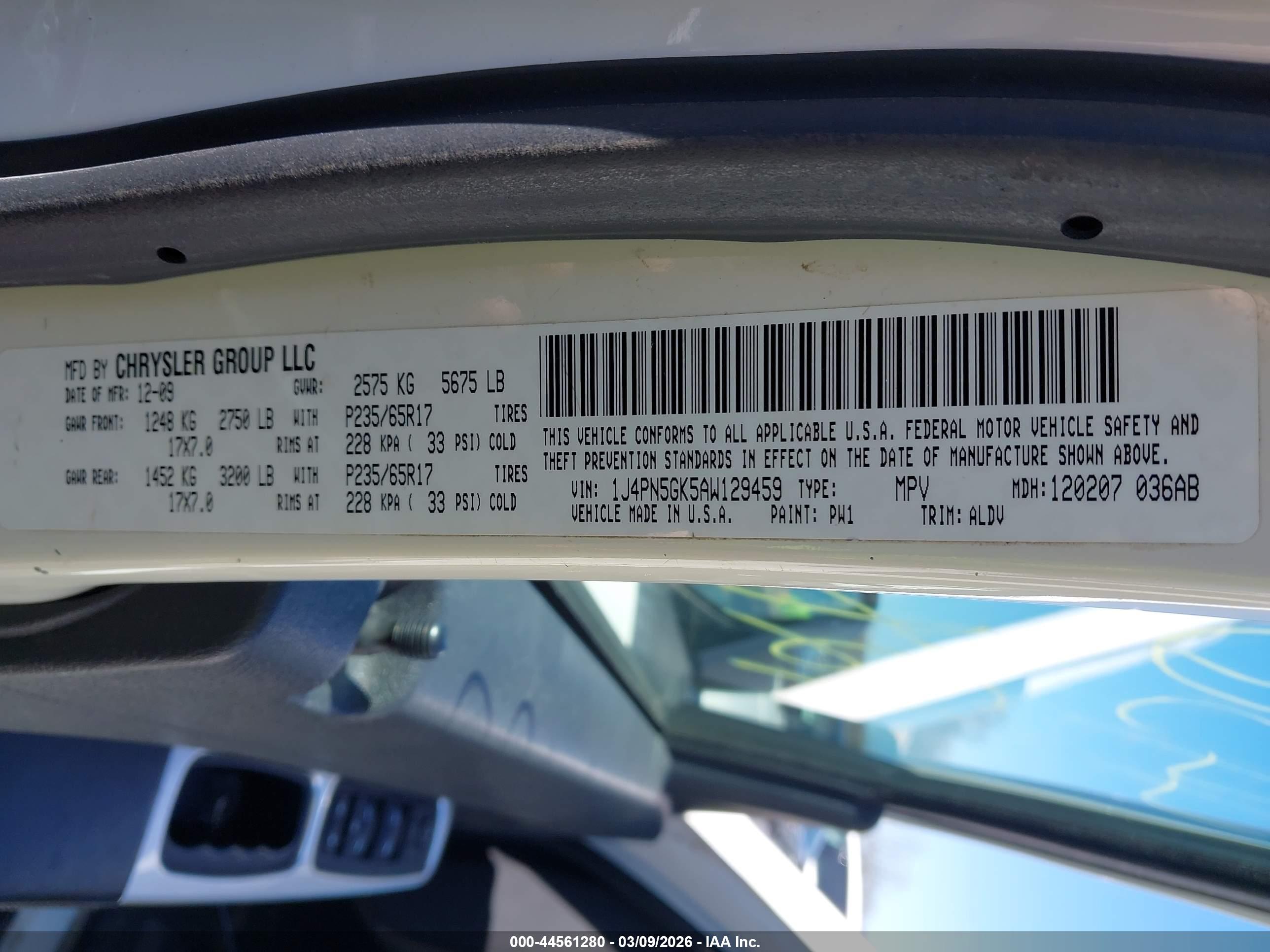 JEEP LIBERTY image 9