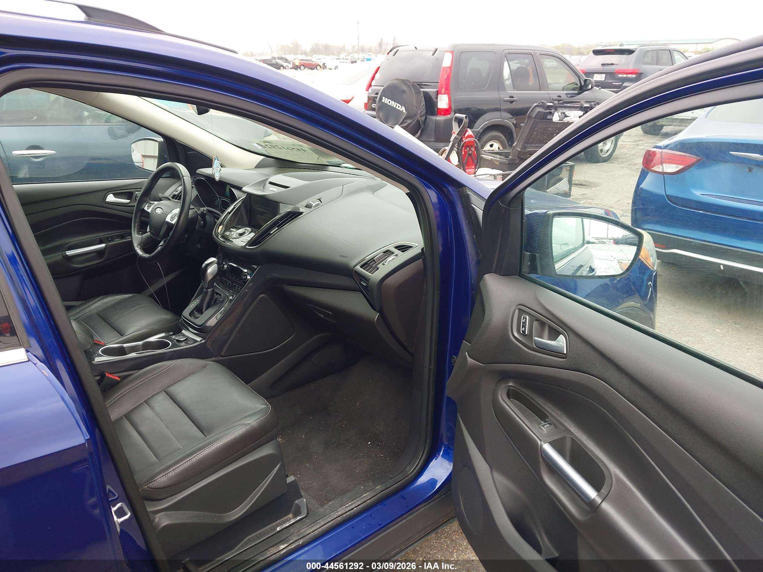 FORD ESCAPE image 5