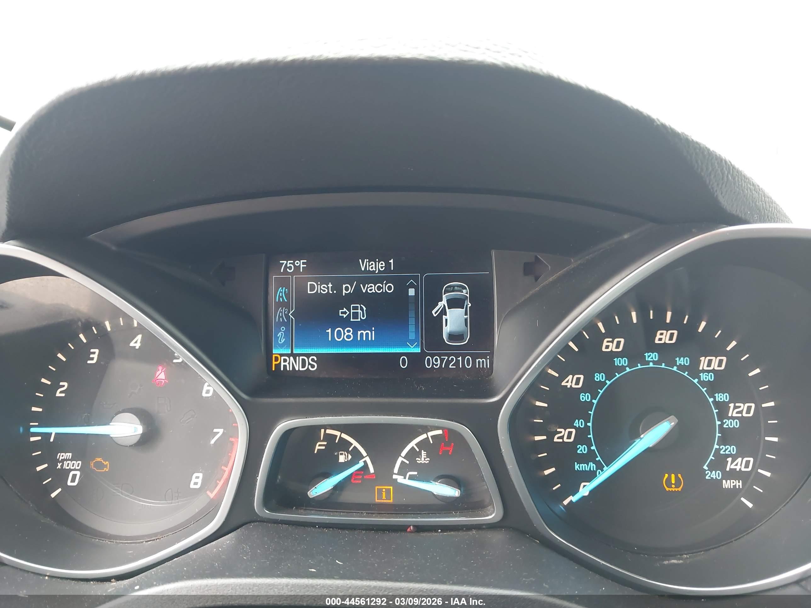 FORD ESCAPE image 7