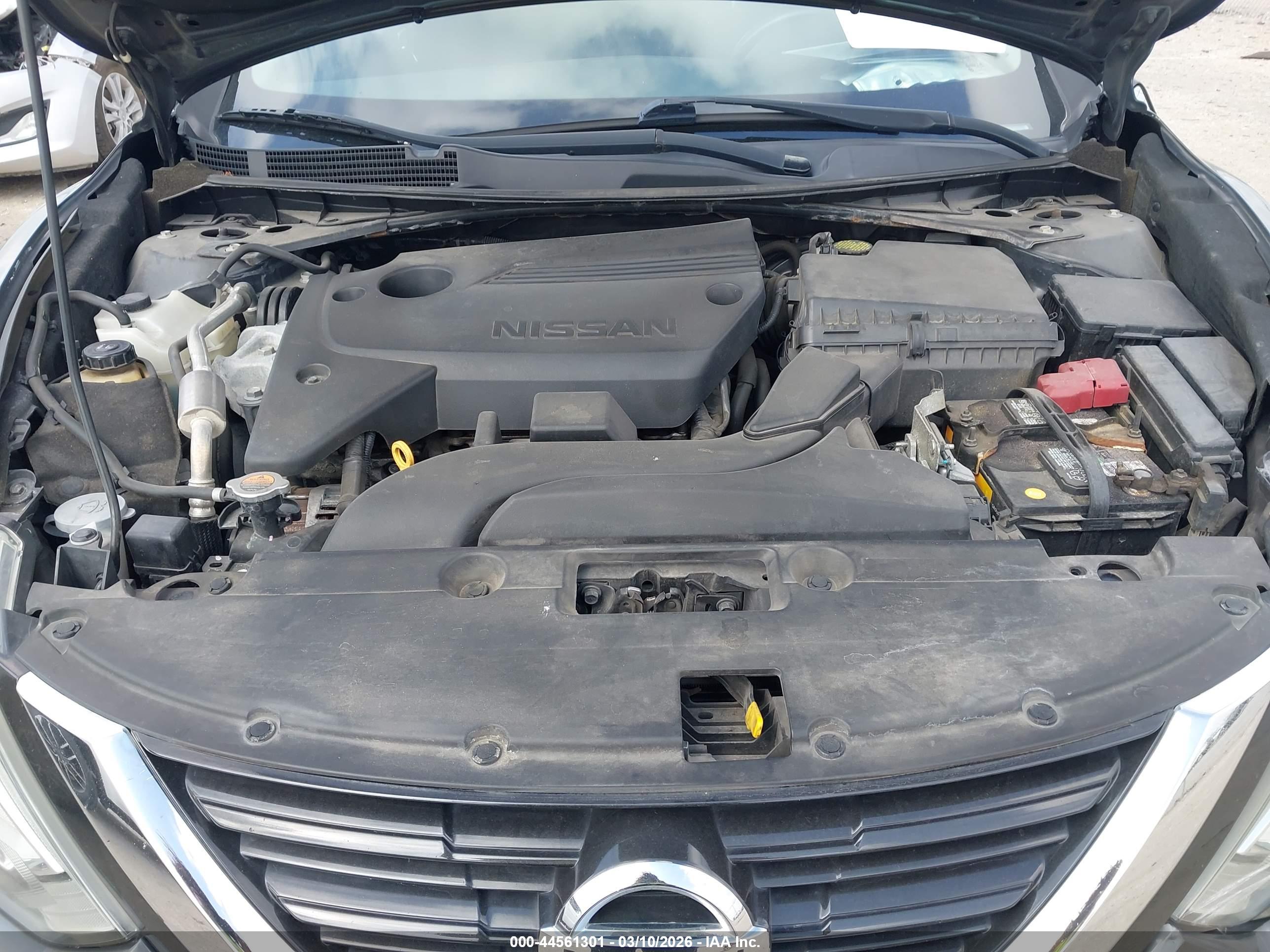 NISSAN ALTIMA image 10