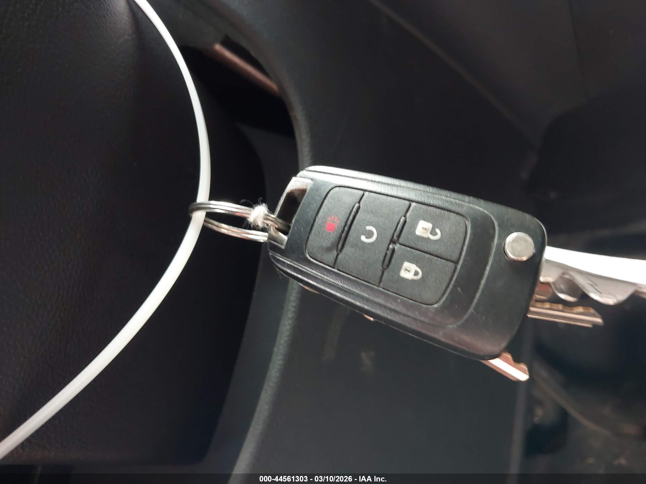 CHEVROLET TRAX image 11