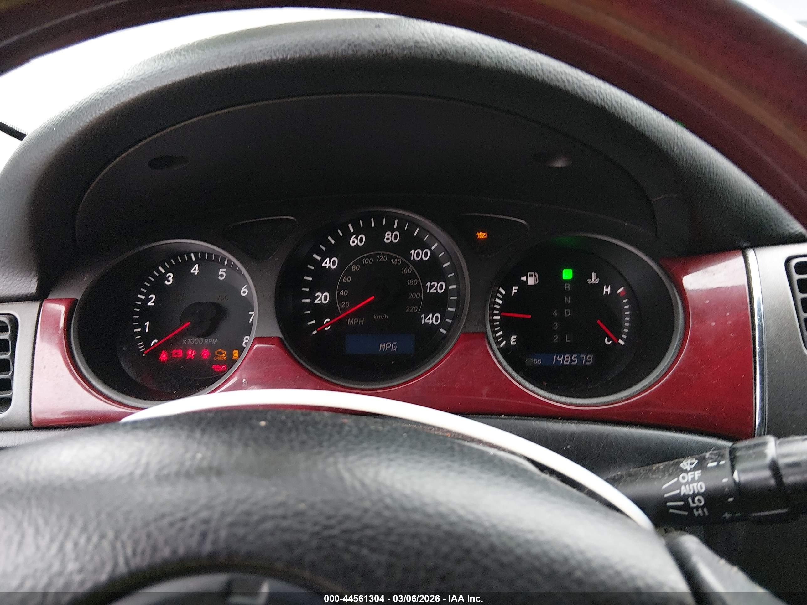 LEXUS ES image 7