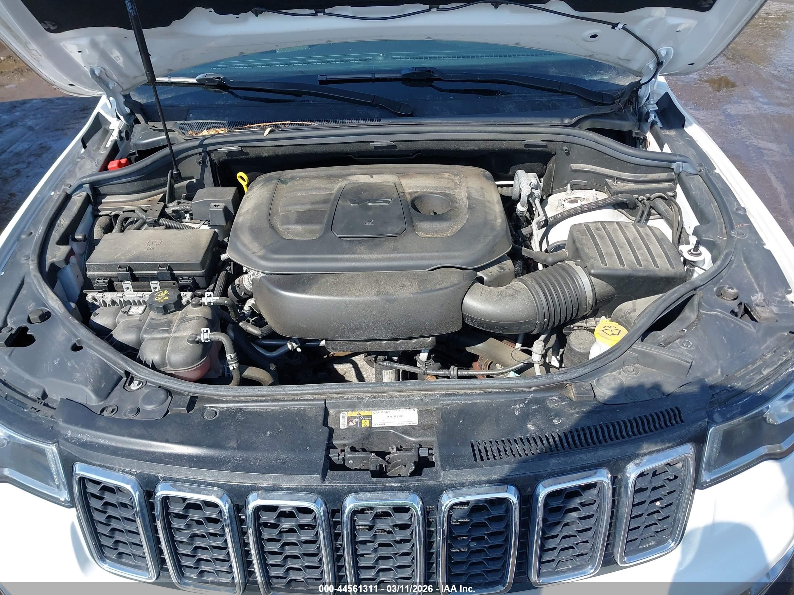 JEEP GRAND image 10