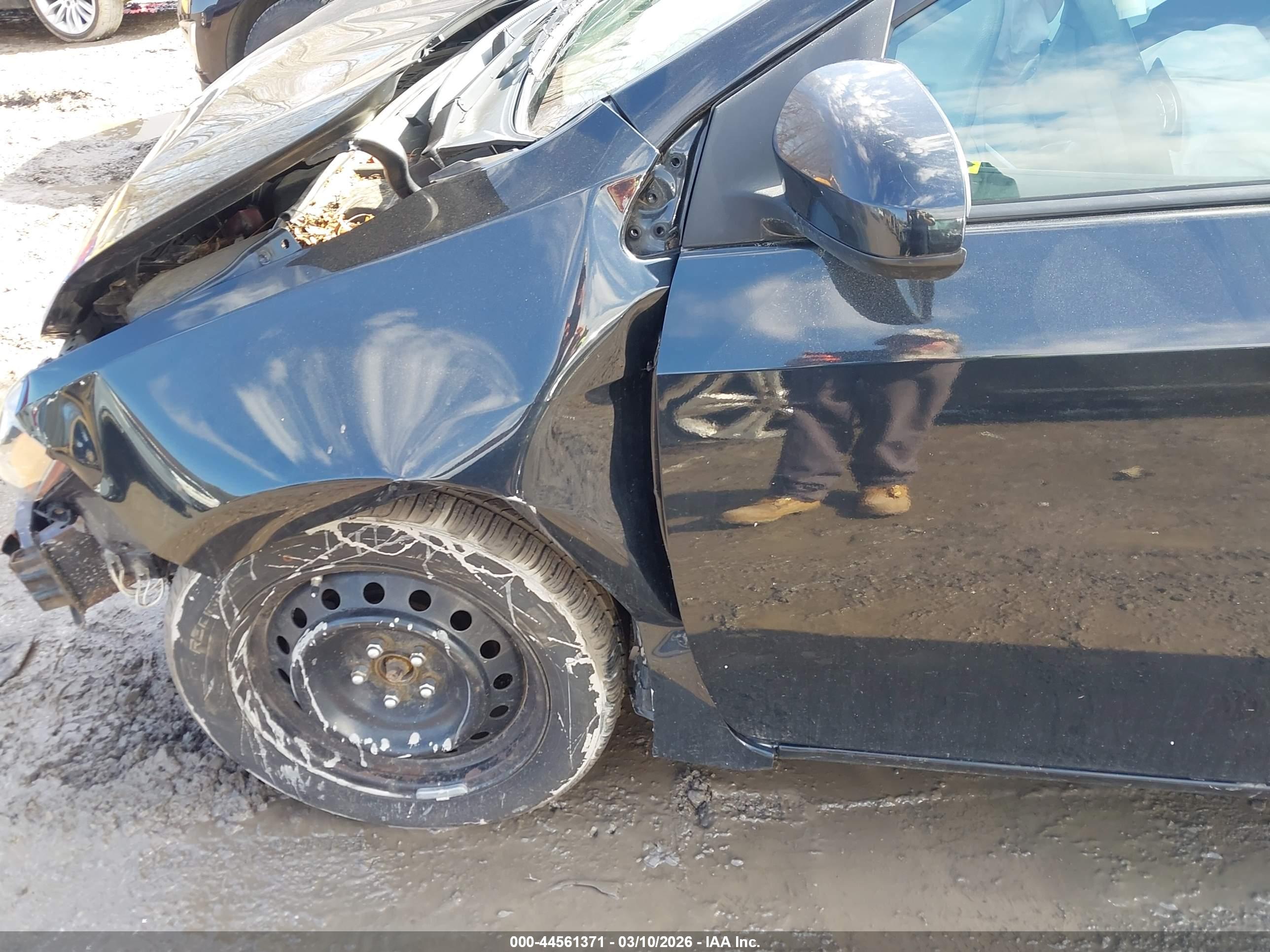 TOYOTA COROLLA image 6