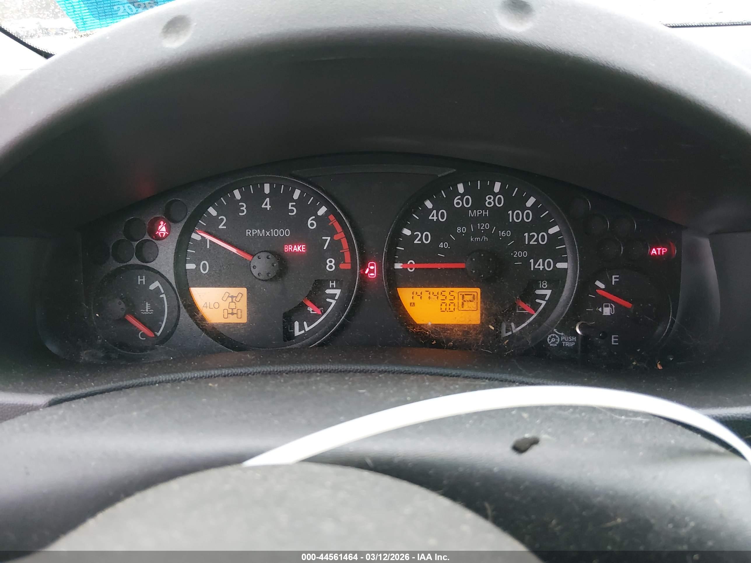 NISSAN FRONTIER image 7