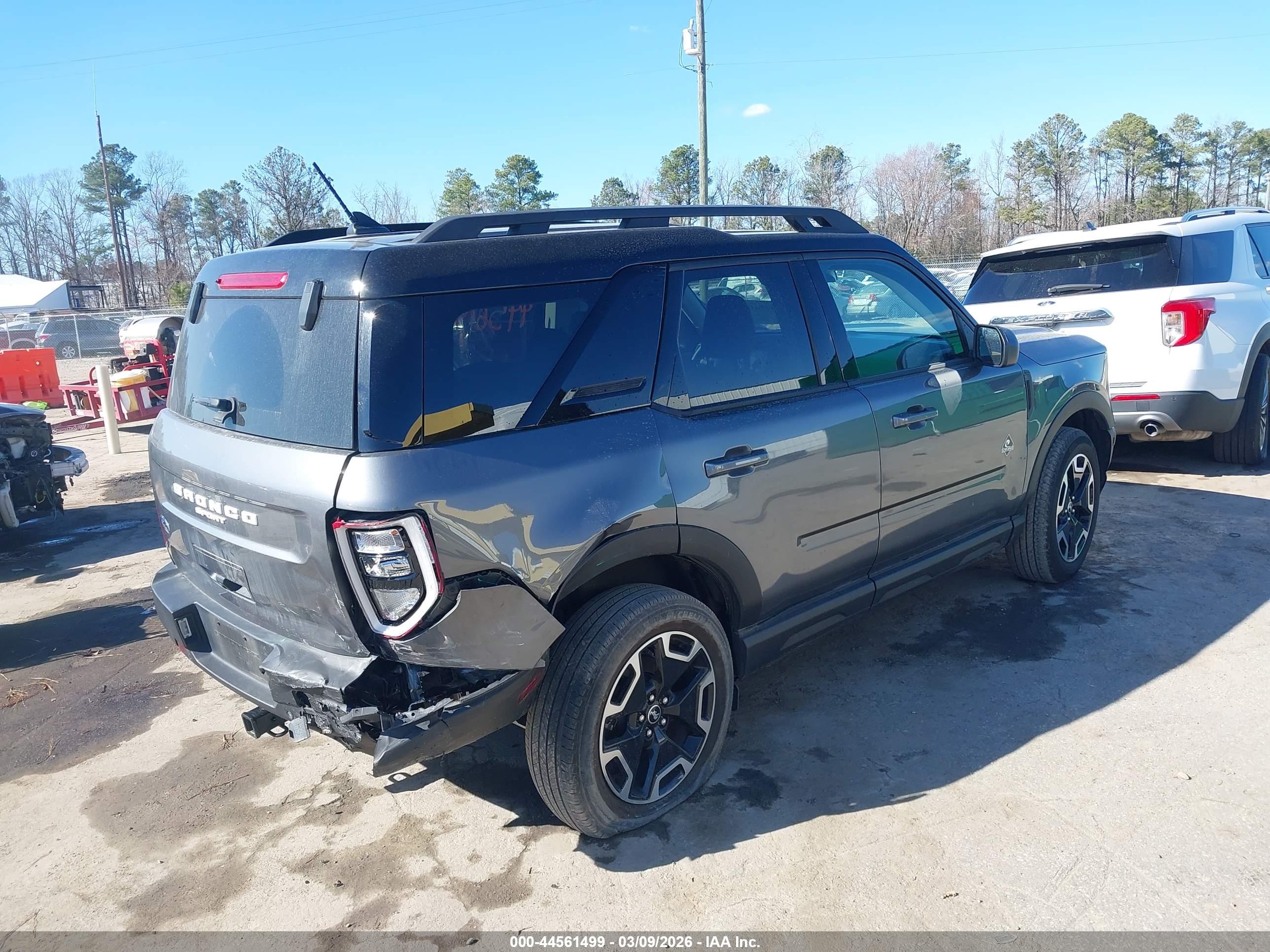 FORD BRONCO image 4